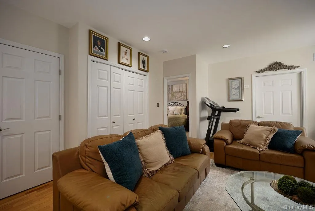 274 Robinson Lane, East Fishkill, NY, 3 Bedrooms Bedrooms, 8 Rooms Rooms,3 BathroomsBathrooms,Residential,For Rent,Robinson,0,1040053 274 Robinson Lane, East Fishkill, NY, 3 Bedrooms Bedrooms, 8 Rooms Rooms,3 BathroomsBathrooms,Residential,For Rent,Robinson,0,1040053