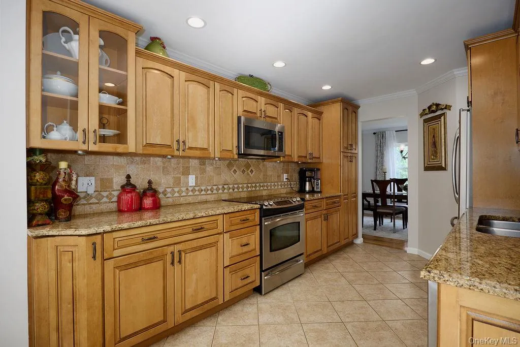 274 Robinson Lane, East Fishkill, NY, 3 Bedrooms Bedrooms, 8 Rooms Rooms,3 BathroomsBathrooms,Residential,For Rent,Robinson,0,1040053 274 Robinson Lane, East Fishkill, NY, 3 Bedrooms Bedrooms, 8 Rooms Rooms,3 BathroomsBathrooms,Residential,For Rent,Robinson,0,1040053