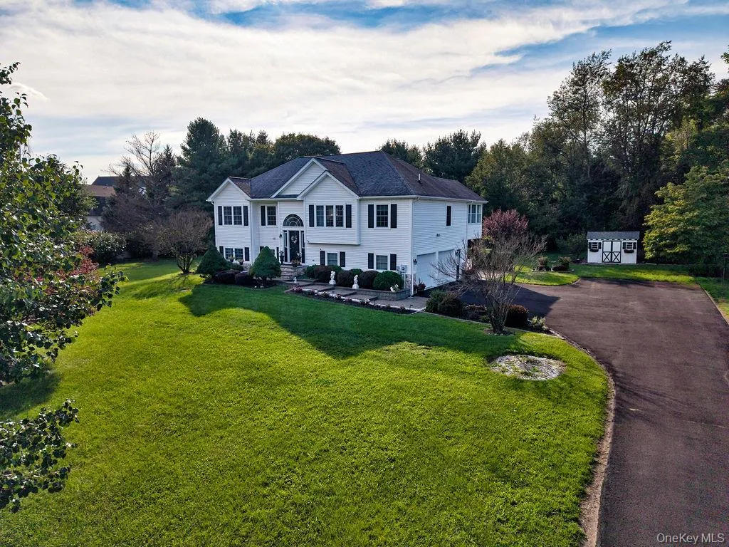 274 Robinson Lane, East Fishkill, NY, 3 Bedrooms Bedrooms, 8 Rooms Rooms,3 BathroomsBathrooms,Residential,For Rent,Robinson,0,1040053 274 Robinson Lane, East Fishkill, NY, 3 Bedrooms Bedrooms, 8 Rooms Rooms,3 BathroomsBathrooms,Residential,For Rent,Robinson,0,1040053