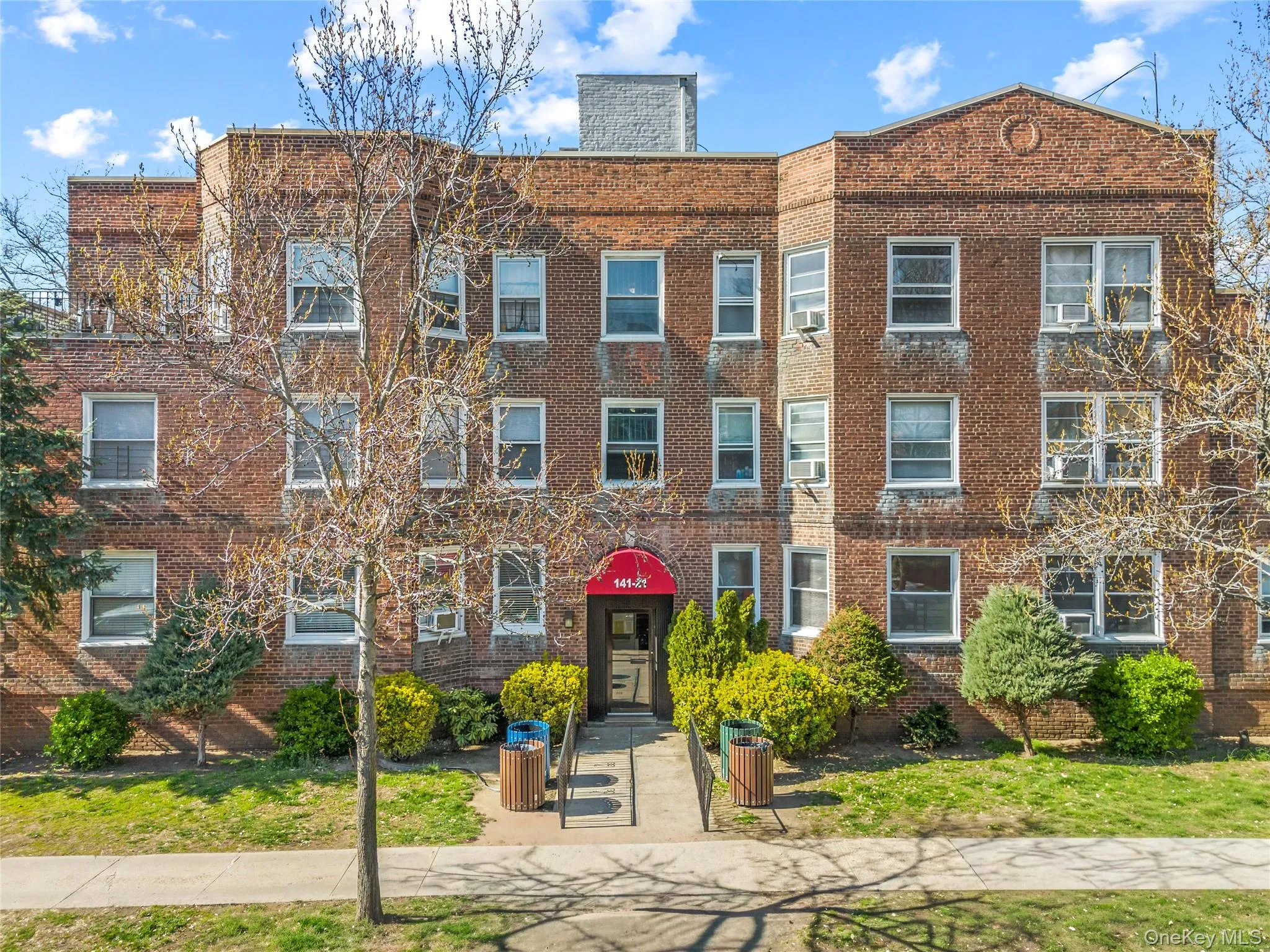 141-21 78th Road, New York, NY, 3 Bedrooms Bedrooms, 6 Rooms Rooms,1 BathroomBathrooms,Residential,For Rent,78th Road,0,1040057 141-21 78th Road, New York, NY, 3 Bedrooms Bedrooms, 6 Rooms Rooms,1 BathroomBathrooms,Residential,For Rent,78th Road,0,1040057