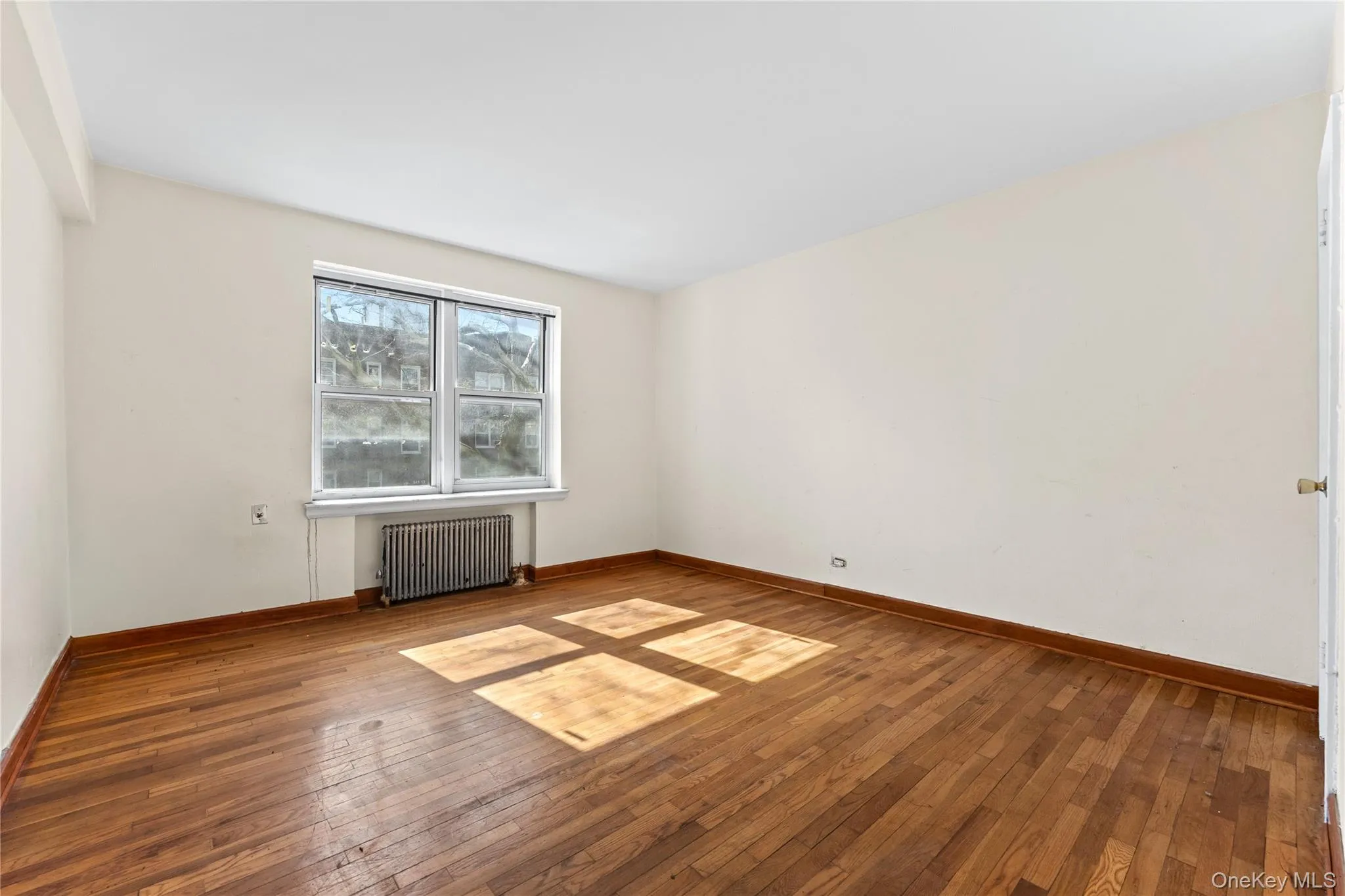141-21 78th Road, New York, NY, 3 Bedrooms Bedrooms, 6 Rooms Rooms,1 BathroomBathrooms,Residential,For Rent,78th Road,0,1040057 141-21 78th Road, New York, NY, 3 Bedrooms Bedrooms, 6 Rooms Rooms,1 BathroomBathrooms,Residential,For Rent,78th Road,0,1040057
