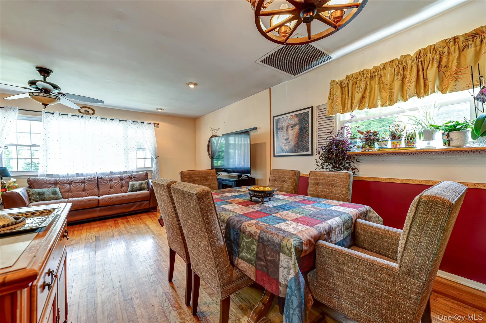 21 Circle Drive, Huntington, NY, 5 Bedrooms Bedrooms, 10 Rooms Rooms,2 BathroomsBathrooms,Residential,For Rent,Circle,0,1040059 21 Circle Drive, Huntington, NY, 5 Bedrooms Bedrooms, 10 Rooms Rooms,2 BathroomsBathrooms,Residential,For Rent,Circle,0,1040059