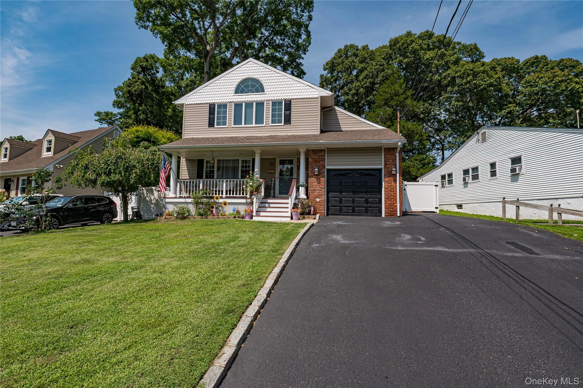 21 Circle Drive, Huntington, NY, 5 Bedrooms Bedrooms, 10 Rooms Rooms,2 BathroomsBathrooms,Residential,For Rent,Circle,0,1040059 21 Circle Drive, Huntington, NY, 5 Bedrooms Bedrooms, 10 Rooms Rooms,2 BathroomsBathrooms,Residential,For Rent,Circle,0,1040059