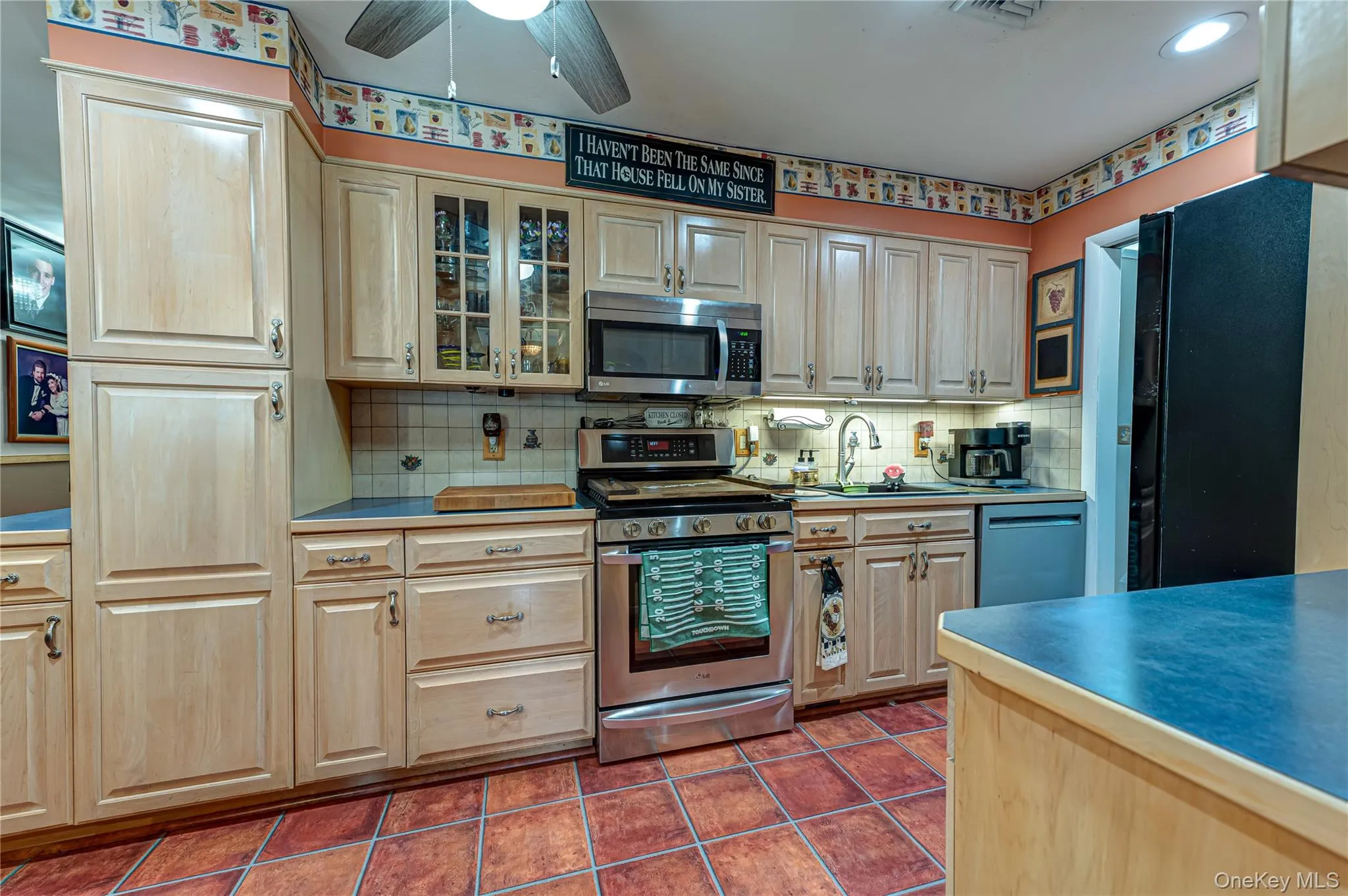 21 Circle Drive, Huntington, NY, 5 Bedrooms Bedrooms, 10 Rooms Rooms,2 BathroomsBathrooms,Residential,For Rent,Circle,0,1040059 21 Circle Drive, Huntington, NY, 5 Bedrooms Bedrooms, 10 Rooms Rooms,2 BathroomsBathrooms,Residential,For Rent,Circle,0,1040059