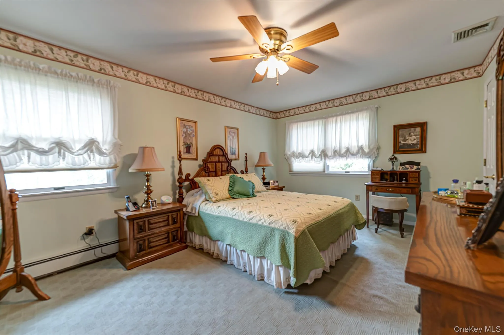 21 Circle Drive, Huntington, NY, 5 Bedrooms Bedrooms, 10 Rooms Rooms,2 BathroomsBathrooms,Residential,For Rent,Circle,0,1040059 21 Circle Drive, Huntington, NY, 5 Bedrooms Bedrooms, 10 Rooms Rooms,2 BathroomsBathrooms,Residential,For Rent,Circle,0,1040059