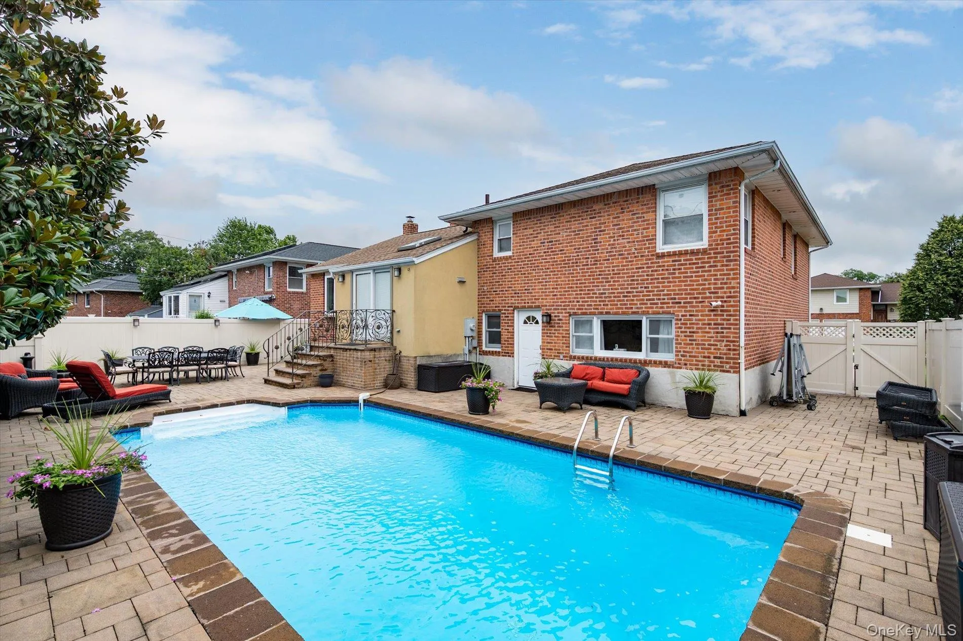 1118 Howard Drive, Hempstead, NY, 3 Bedrooms Bedrooms, 6 Rooms Rooms,2 BathroomsBathrooms,Residential,For Rent,Howard,0,1040069 1118 Howard Drive, Hempstead, NY, 3 Bedrooms Bedrooms, 6 Rooms Rooms,2 BathroomsBathrooms,Residential,For Rent,Howard,0,1040069