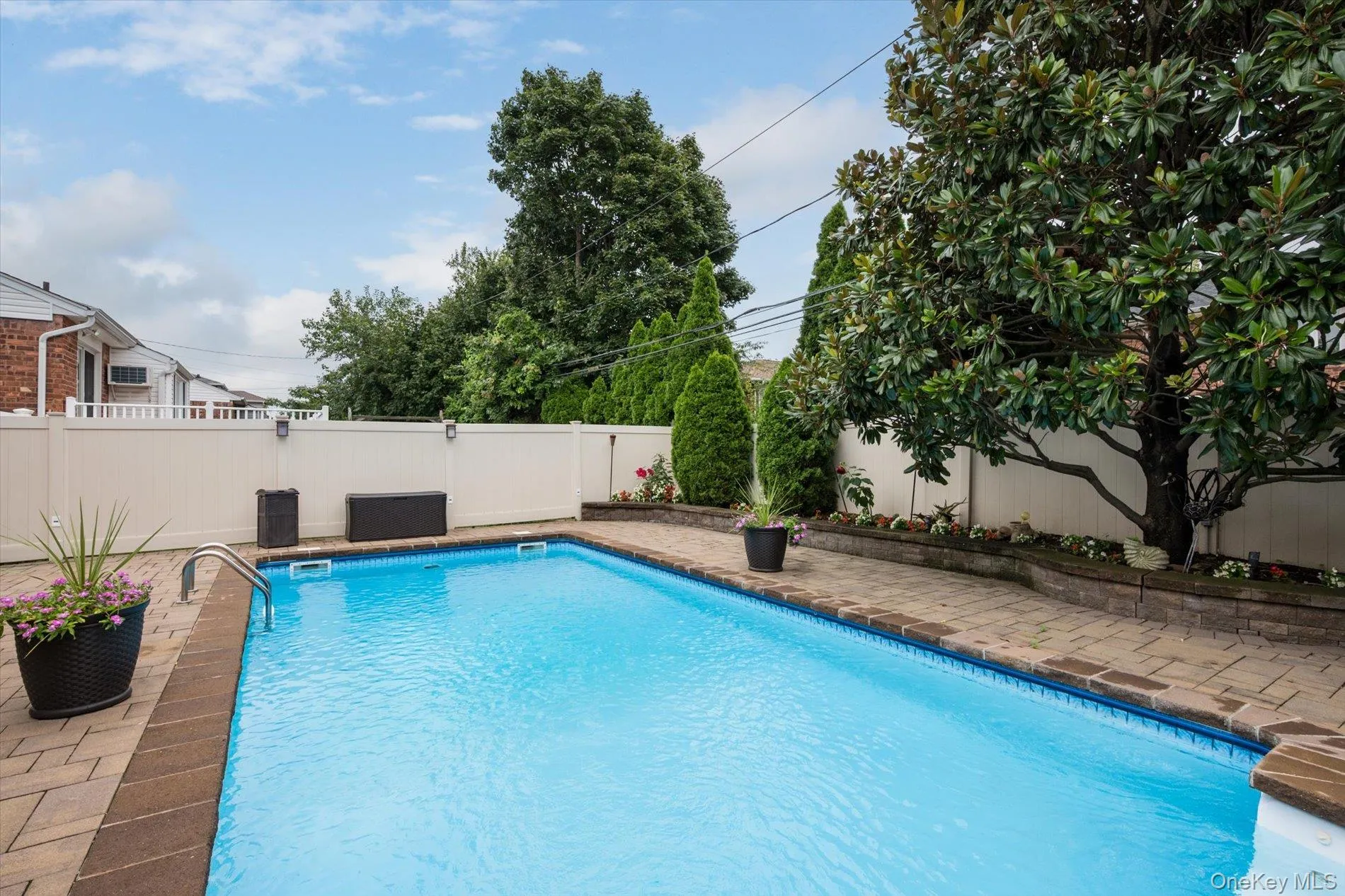 1118 Howard Drive, Hempstead, NY, 3 Bedrooms Bedrooms, 6 Rooms Rooms,2 BathroomsBathrooms,Residential,For Rent,Howard,0,1040069 1118 Howard Drive, Hempstead, NY, 3 Bedrooms Bedrooms, 6 Rooms Rooms,2 BathroomsBathrooms,Residential,For Rent,Howard,0,1040069