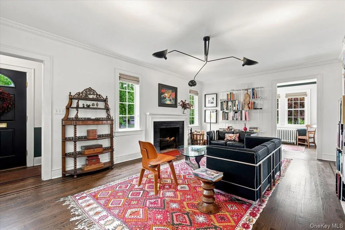 15 Parkview Court, White Plains, NY, 4 Bedrooms Bedrooms, 8 Rooms Rooms,2 BathroomsBathrooms,Residential,For Rent,Parkview,0,1040070 15 Parkview Court, White Plains, NY, 4 Bedrooms Bedrooms, 8 Rooms Rooms,2 BathroomsBathrooms,Residential,For Rent,Parkview,0,1040070