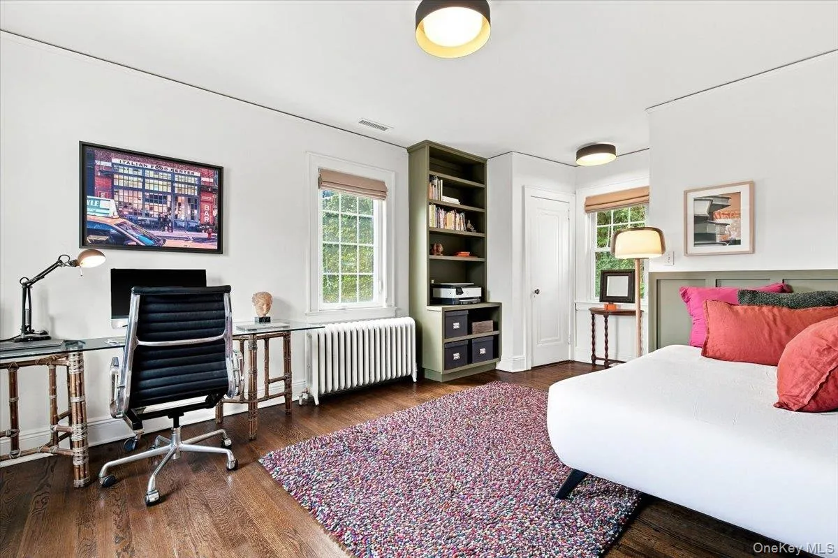 15 Parkview Court, White Plains, NY, 4 Bedrooms Bedrooms, 8 Rooms Rooms,2 BathroomsBathrooms,Residential,For Rent,Parkview,0,1040070 15 Parkview Court, White Plains, NY, 4 Bedrooms Bedrooms, 8 Rooms Rooms,2 BathroomsBathrooms,Residential,For Rent,Parkview,0,1040070