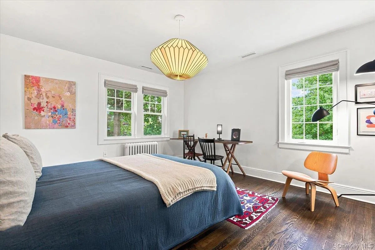 15 Parkview Court, White Plains, NY, 4 Bedrooms Bedrooms, 8 Rooms Rooms,2 BathroomsBathrooms,Residential,For Rent,Parkview,0,1040070 15 Parkview Court, White Plains, NY, 4 Bedrooms Bedrooms, 8 Rooms Rooms,2 BathroomsBathrooms,Residential,For Rent,Parkview,0,1040070