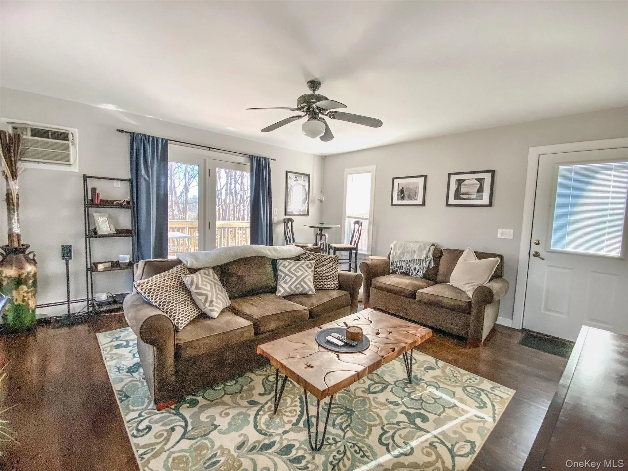 14500 Main Road, Southold, NY, 4 Bedrooms Bedrooms, 8 Rooms Rooms,2 BathroomsBathrooms,Residential Lease,For Rent,Main,0,1040071 14500 Main Road, Southold, NY, 4 Bedrooms Bedrooms, 8 Rooms Rooms,2 BathroomsBathrooms,Residential Lease,For Rent,Main,0,1040071