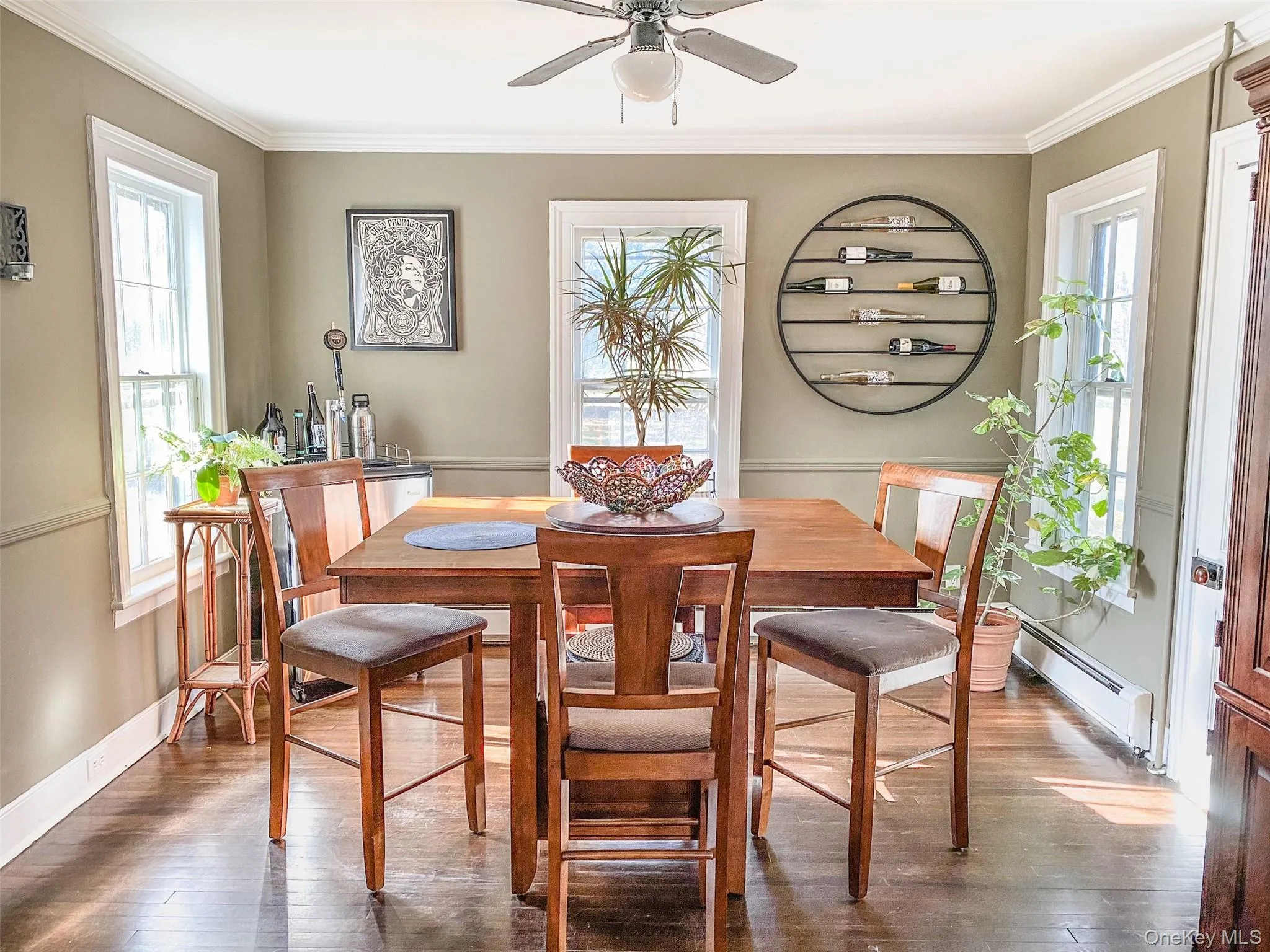 14500 Main Road, Southold, NY, 4 Bedrooms Bedrooms, 8 Rooms Rooms,2 BathroomsBathrooms,Residential Lease,For Rent,Main,0,1040071 14500 Main Road, Southold, NY, 4 Bedrooms Bedrooms, 8 Rooms Rooms,2 BathroomsBathrooms,Residential Lease,For Rent,Main,0,1040071