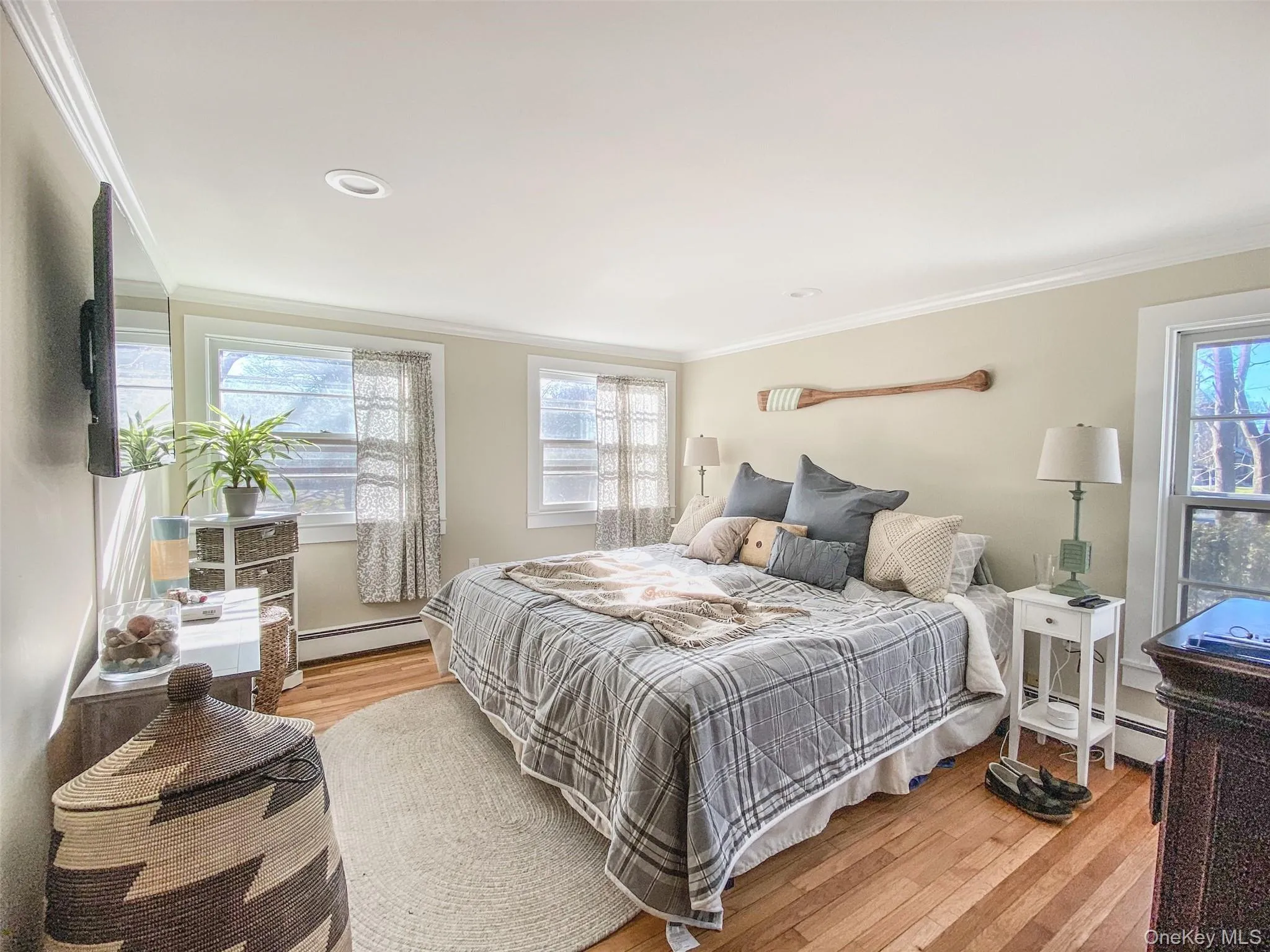 14500 Main Road, Southold, NY, 4 Bedrooms Bedrooms, 8 Rooms Rooms,2 BathroomsBathrooms,Residential Lease,For Rent,Main,0,1040071 14500 Main Road, Southold, NY, 4 Bedrooms Bedrooms, 8 Rooms Rooms,2 BathroomsBathrooms,Residential Lease,For Rent,Main,0,1040071