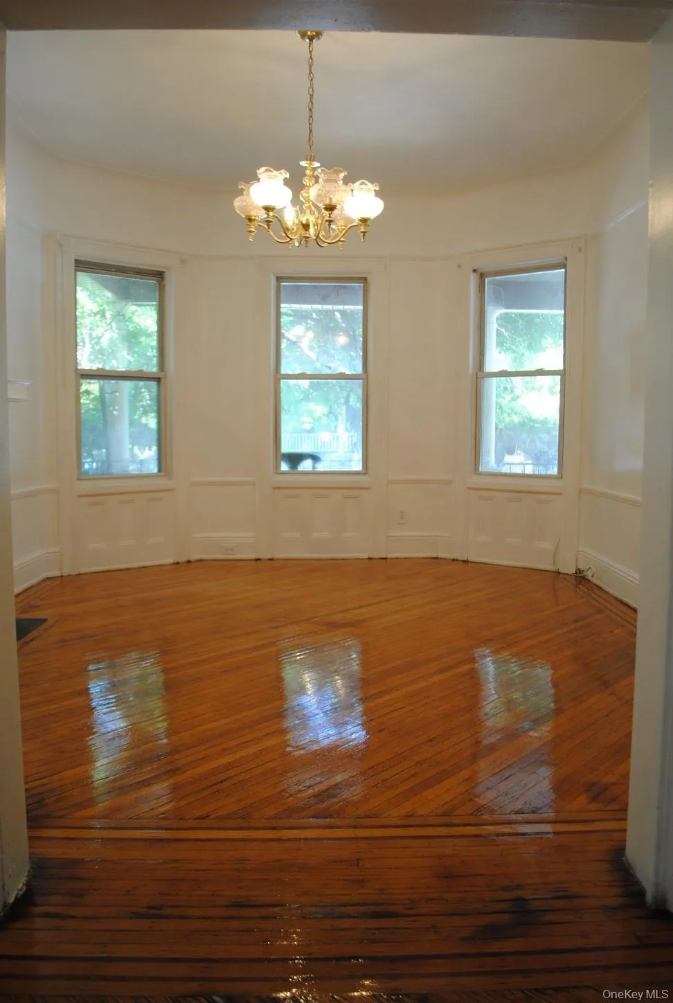 417 Marlborough Road, New York, NY, 2 Bedrooms Bedrooms, 6 Rooms Rooms,1 BathroomBathrooms,Residential Lease,For Rent,Marlborough,0,1040072 417 Marlborough Road, New York, NY, 2 Bedrooms Bedrooms, 6 Rooms Rooms,1 BathroomBathrooms,Residential Lease,For Rent,Marlborough,0,1040072