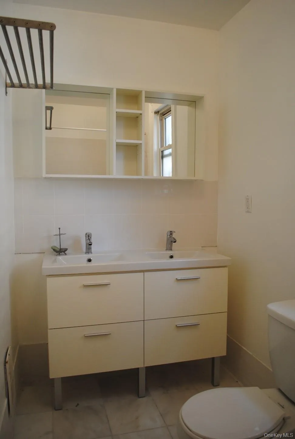 417 Marlborough Road, New York, NY, 2 Bedrooms Bedrooms, 6 Rooms Rooms,1 BathroomBathrooms,Residential Lease,For Rent,Marlborough,0,1040072 417 Marlborough Road, New York, NY, 2 Bedrooms Bedrooms, 6 Rooms Rooms,1 BathroomBathrooms,Residential Lease,For Rent,Marlborough,0,1040072