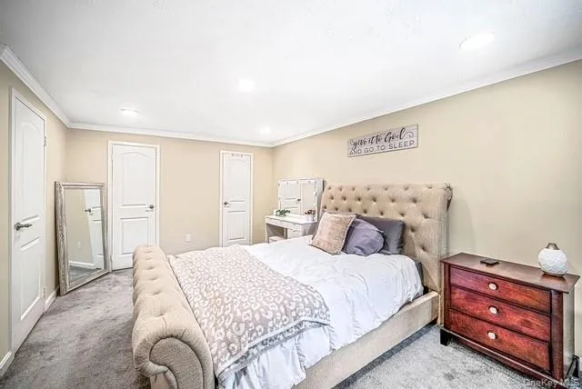 275 Birchwood Road, Brookhaven, NY, 2 Bedrooms Bedrooms, 6 Rooms Rooms,1 BathroomBathrooms,Residential,For Rent,Birchwood,0,1040076 275 Birchwood Road, Brookhaven, NY, 2 Bedrooms Bedrooms, 6 Rooms Rooms,1 BathroomBathrooms,Residential,For Rent,Birchwood,0,1040076