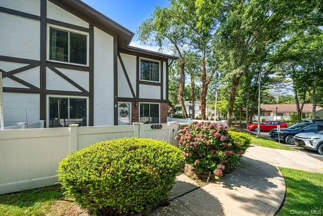 275 Birchwood Road, Brookhaven, NY, 2 Bedrooms Bedrooms, 6 Rooms Rooms,1 BathroomBathrooms,Residential,For Rent,Birchwood,0,1040076 275 Birchwood Road, Brookhaven, NY, 2 Bedrooms Bedrooms, 6 Rooms Rooms,1 BathroomBathrooms,Residential,For Rent,Birchwood,0,1040076