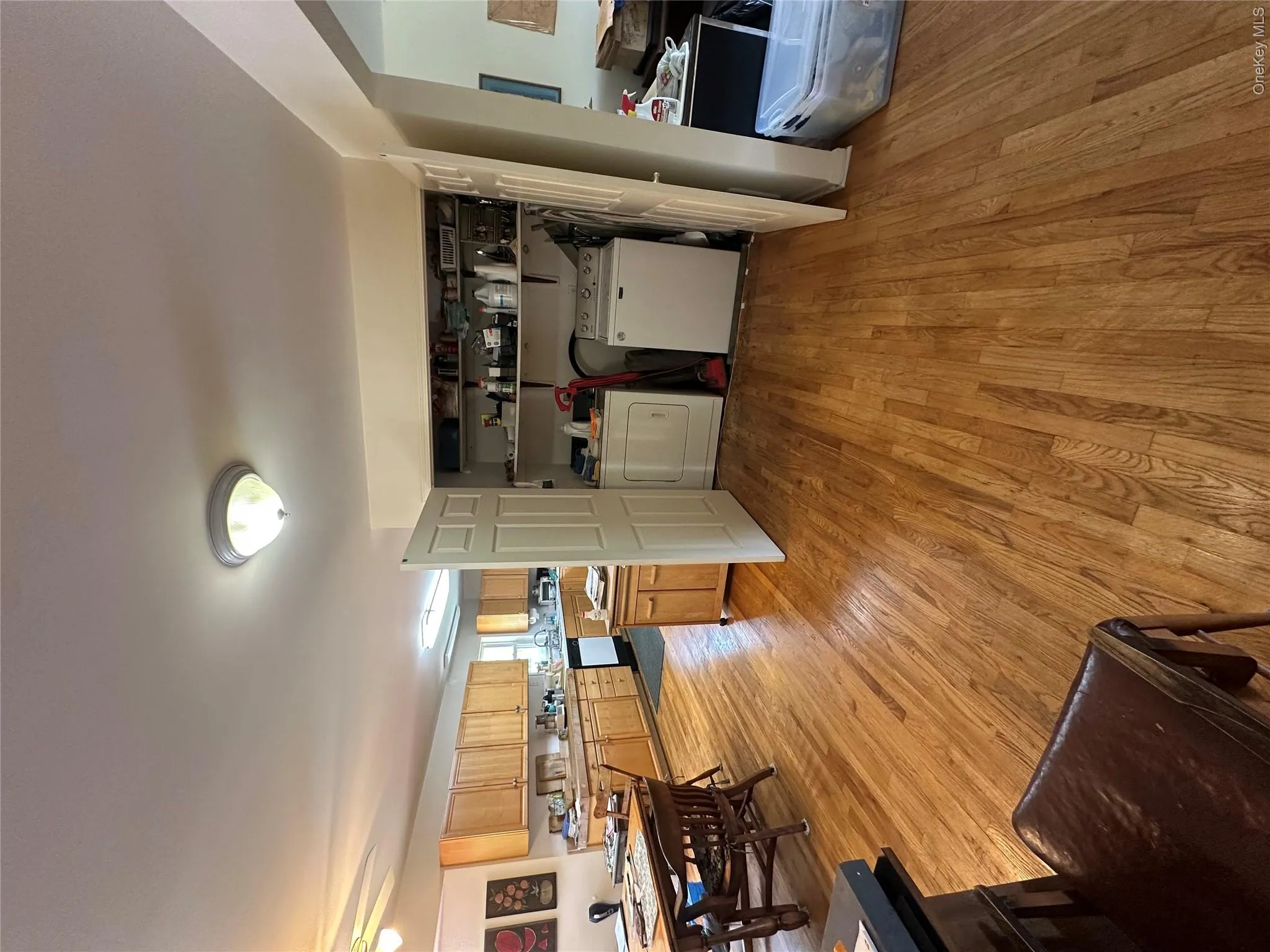 36 Greentree Lane, Marlboro, NY, 4 Bedrooms Bedrooms, 8 Rooms Rooms,2 BathroomsBathrooms,Residential,For Rent,Greentree,0,1040081 36 Greentree Lane, Marlboro, NY, 4 Bedrooms Bedrooms, 8 Rooms Rooms,2 BathroomsBathrooms,Residential,For Rent,Greentree,0,1040081