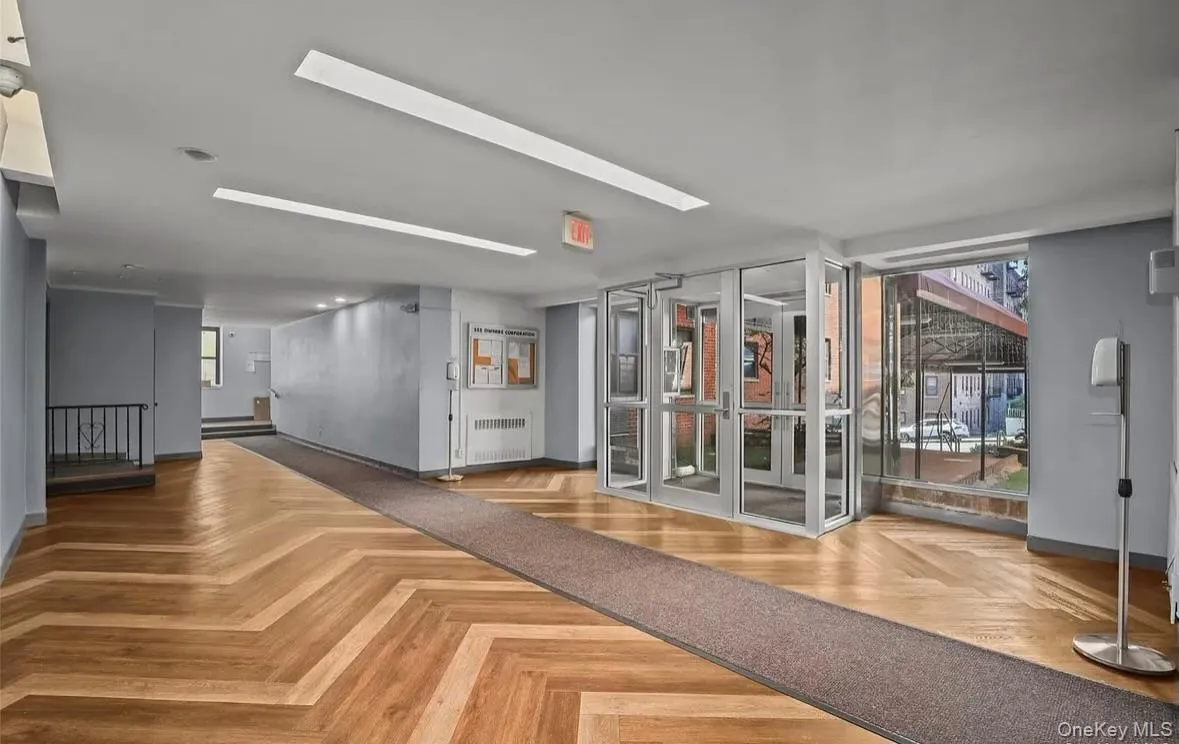 555 Bronxs river road, Yonkers, NY, 2 Rooms Rooms,1 BathroomBathrooms,Residential,For Rent,Bronxs river road,0,1040089 555 Bronxs river road, Yonkers, NY, 2 Rooms Rooms,1 BathroomBathrooms,Residential,For Rent,Bronxs river road,0,1040089