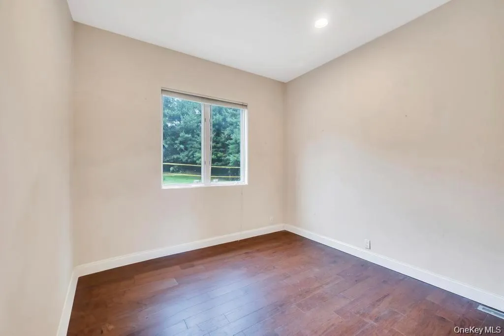 25 Wildwood Drive, Oyster Bay, NY, 6 Bedrooms Bedrooms, 10 Rooms Rooms,6 BathroomsBathrooms,Residential Lease,For Rent,Wildwood,0,1040091 25 Wildwood Drive, Oyster Bay, NY, 6 Bedrooms Bedrooms, 10 Rooms Rooms,6 BathroomsBathrooms,Residential Lease,For Rent,Wildwood,0,1040091