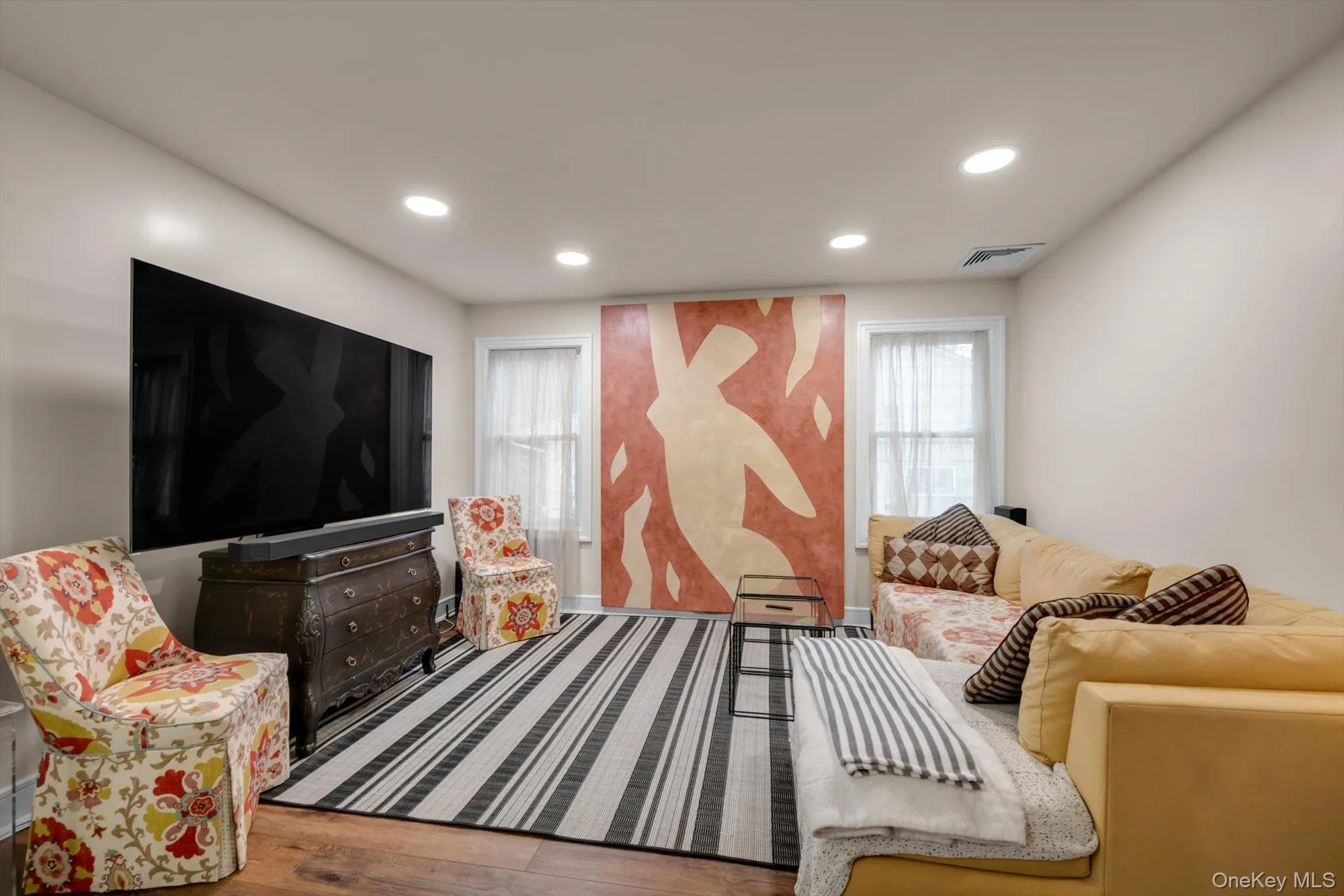28 Reynolds Road, Glen Cove, NY, 3 Bedrooms Bedrooms, 7 Rooms Rooms,2 BathroomsBathrooms,Residential,For Rent,Reynolds,0,1040093 28 Reynolds Road, Glen Cove, NY, 3 Bedrooms Bedrooms, 7 Rooms Rooms,2 BathroomsBathrooms,Residential,For Rent,Reynolds,0,1040093