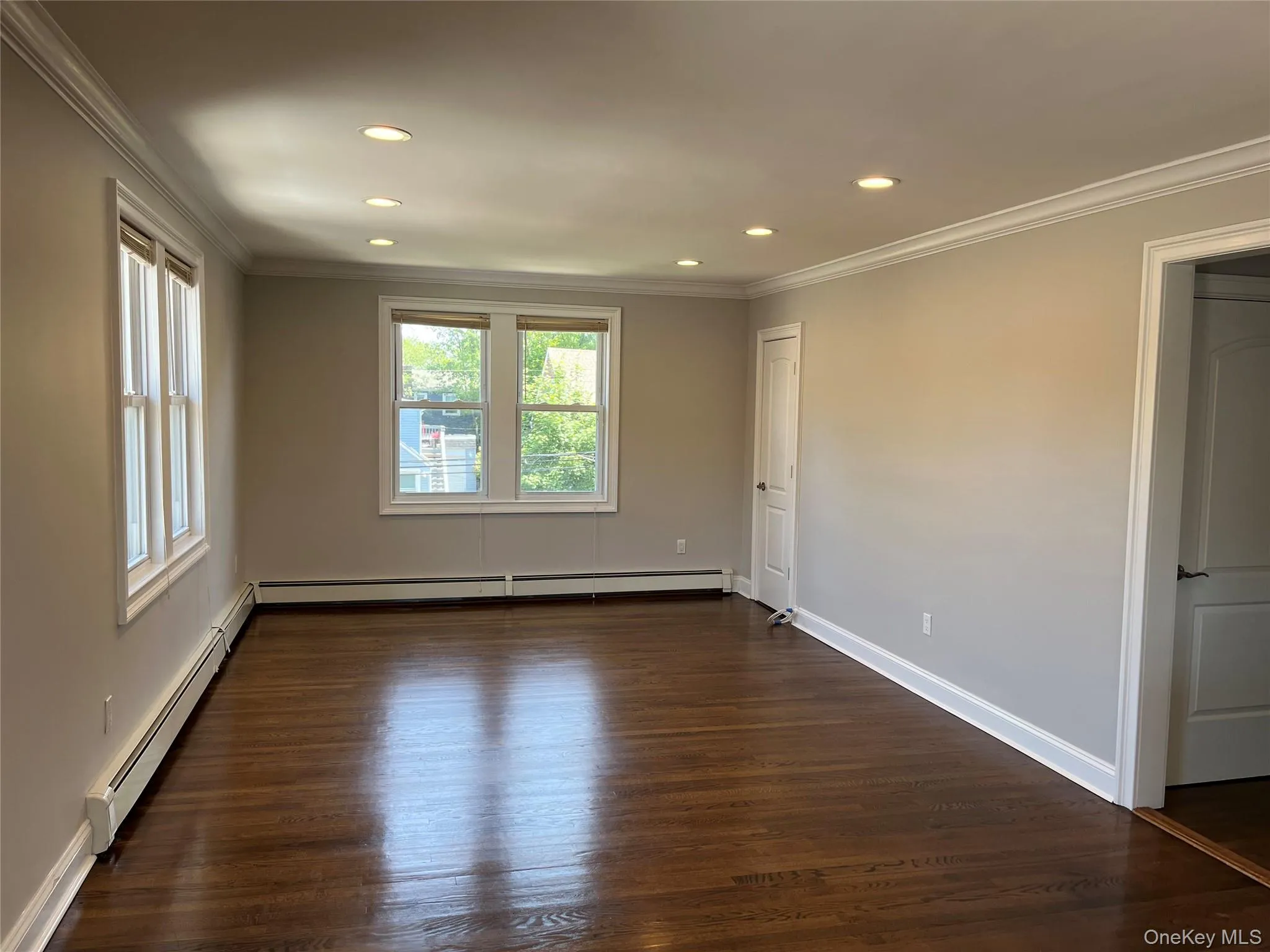 15 Juniper Road, North Hempstead, NY, 2 Bedrooms Bedrooms, 4 Rooms Rooms,1 BathroomBathrooms,Residential Lease,For Rent,Juniper,0,1040094 15 Juniper Road, North Hempstead, NY, 2 Bedrooms Bedrooms, 4 Rooms Rooms,1 BathroomBathrooms,Residential Lease,For Rent,Juniper,0,1040094