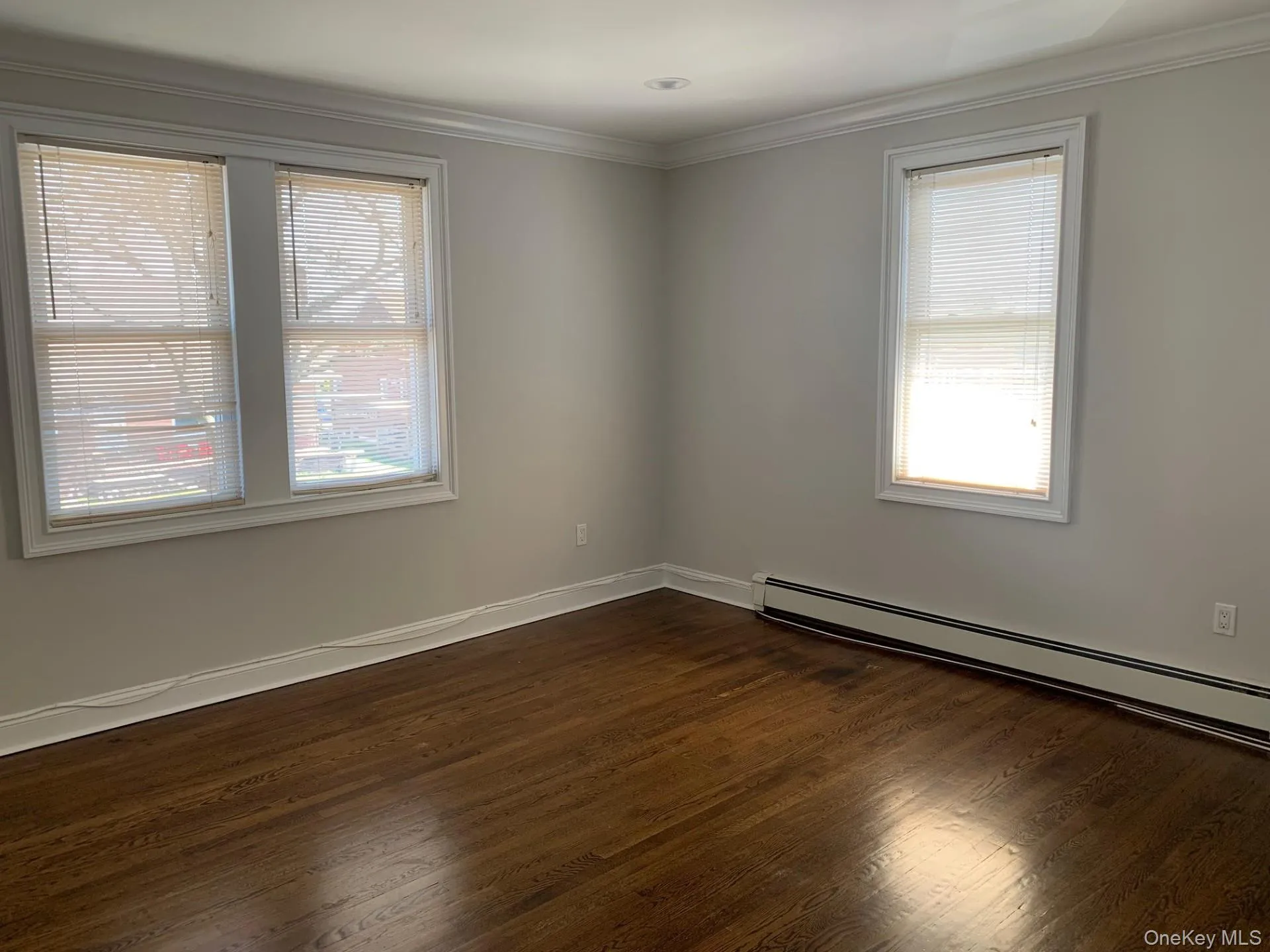 15 Juniper Road, North Hempstead, NY, 2 Bedrooms Bedrooms, 4 Rooms Rooms,1 BathroomBathrooms,Residential Lease,For Rent,Juniper,0,1040094 15 Juniper Road, North Hempstead, NY, 2 Bedrooms Bedrooms, 4 Rooms Rooms,1 BathroomBathrooms,Residential Lease,For Rent,Juniper,0,1040094