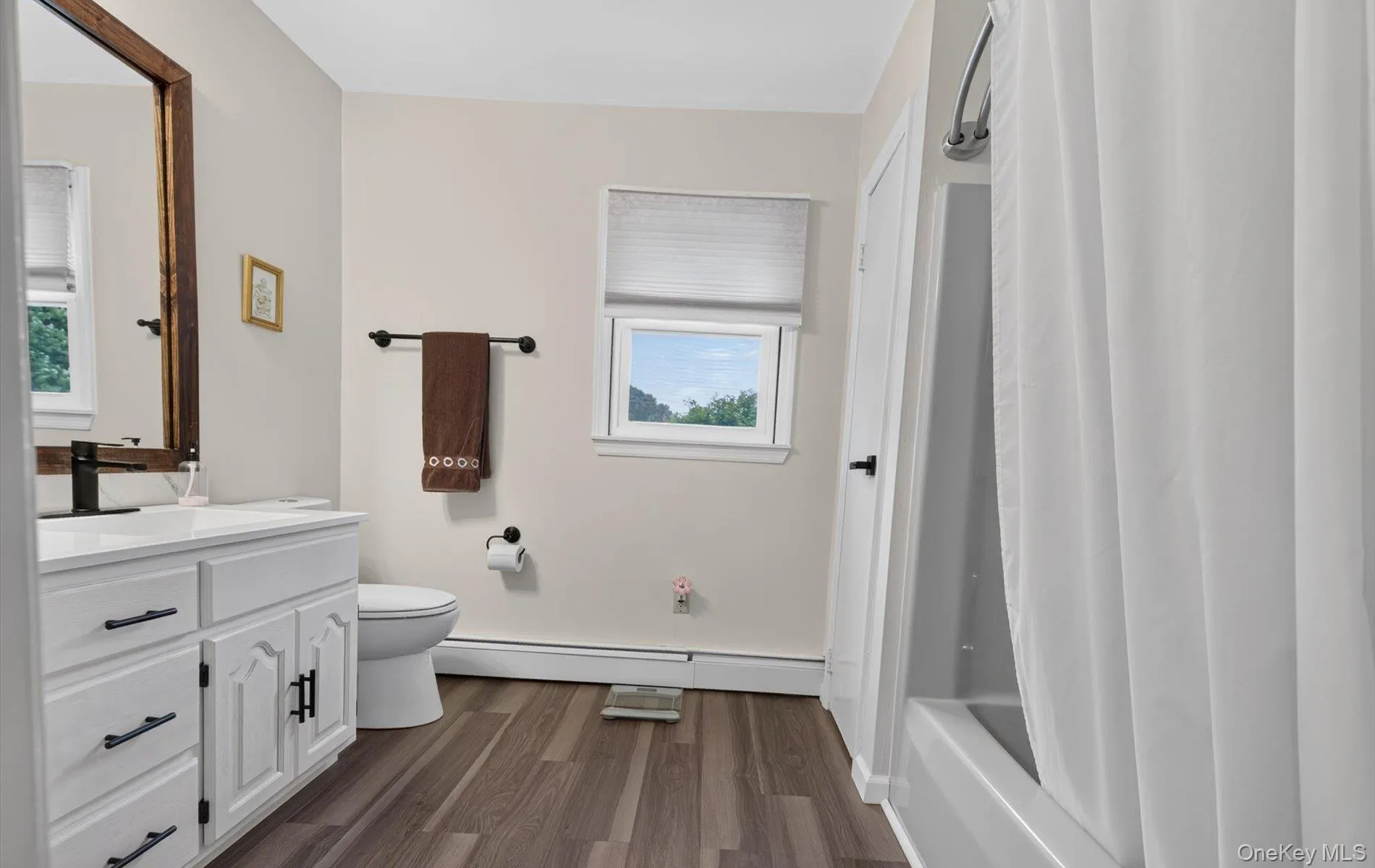 178 Montrose Drive, Brookhaven, NY, 3 Bedrooms Bedrooms, 10 Rooms Rooms,3 BathroomsBathrooms,Residential,For Rent,Montrose,0,1040095 178 Montrose Drive, Brookhaven, NY, 3 Bedrooms Bedrooms, 10 Rooms Rooms,3 BathroomsBathrooms,Residential,For Rent,Montrose,0,1040095