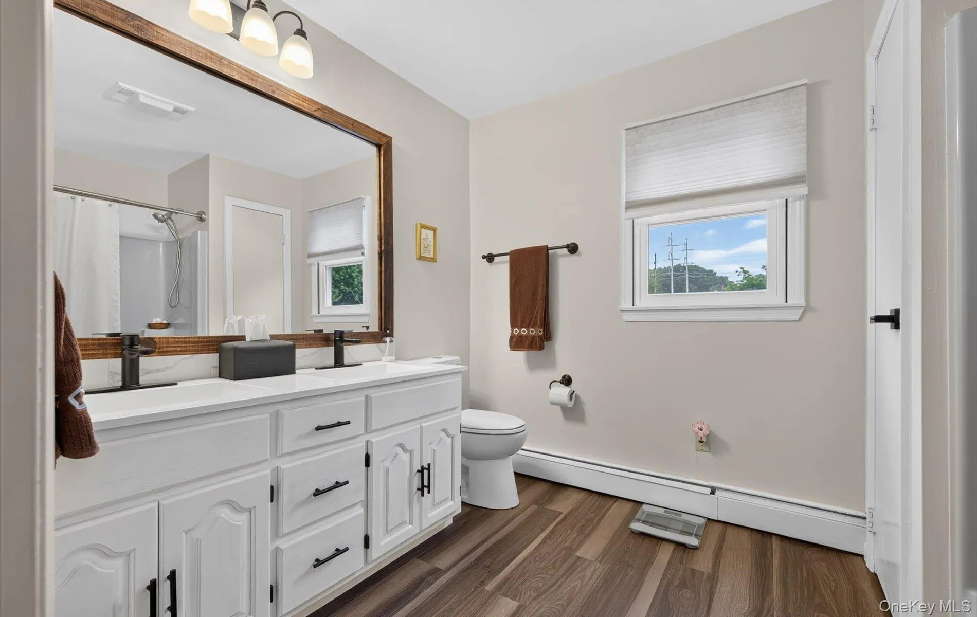 178 Montrose Drive, Brookhaven, NY, 3 Bedrooms Bedrooms, 10 Rooms Rooms,3 BathroomsBathrooms,Residential,For Rent,Montrose,0,1040095 178 Montrose Drive, Brookhaven, NY, 3 Bedrooms Bedrooms, 10 Rooms Rooms,3 BathroomsBathrooms,Residential,For Rent,Montrose,0,1040095