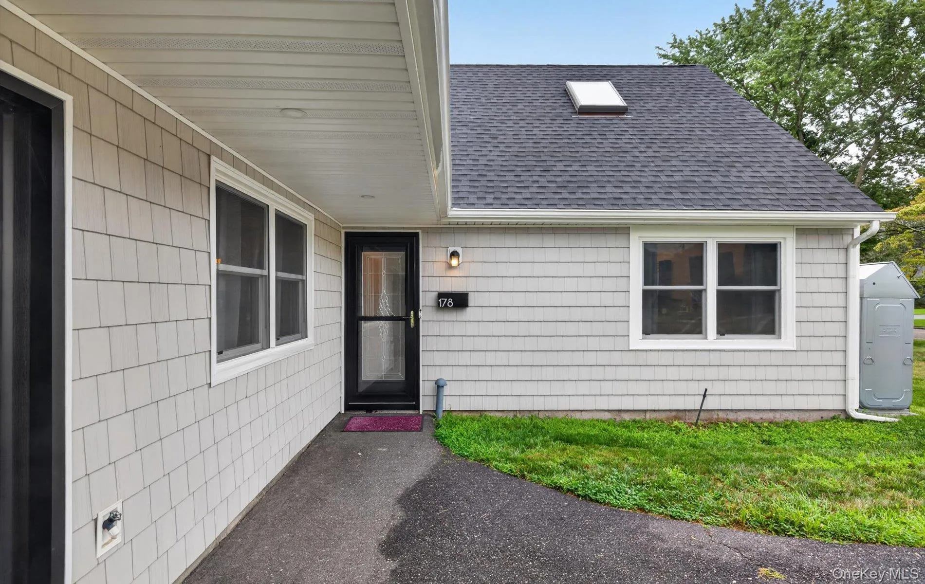 178 Montrose Drive, Brookhaven, NY, 3 Bedrooms Bedrooms, 10 Rooms Rooms,3 BathroomsBathrooms,Residential,For Rent,Montrose,0,1040095 178 Montrose Drive, Brookhaven, NY, 3 Bedrooms Bedrooms, 10 Rooms Rooms,3 BathroomsBathrooms,Residential,For Rent,Montrose,0,1040095