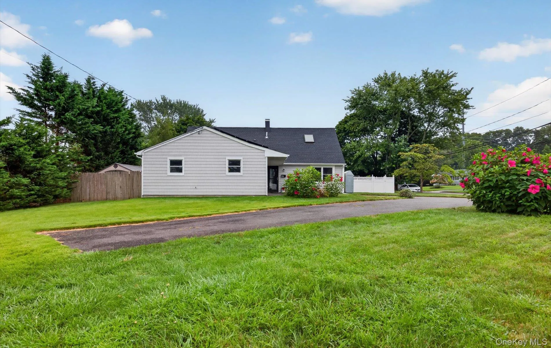 178 Montrose Drive, Brookhaven, NY, 3 Bedrooms Bedrooms, 10 Rooms Rooms,3 BathroomsBathrooms,Residential,For Rent,Montrose,0,1040095 178 Montrose Drive, Brookhaven, NY, 3 Bedrooms Bedrooms, 10 Rooms Rooms,3 BathroomsBathrooms,Residential,For Rent,Montrose,0,1040095