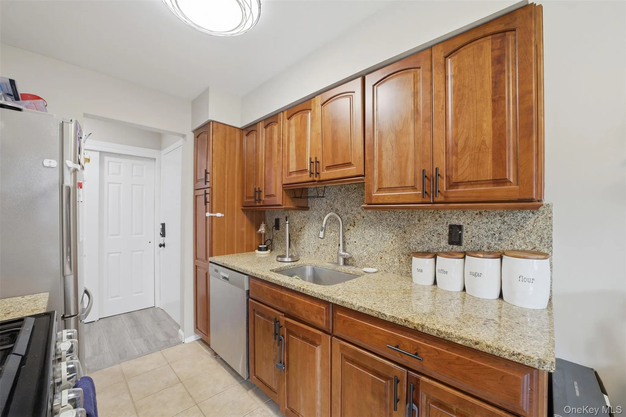 25 College Avenue, Clarkstown, NY, 2 Bedrooms Bedrooms, 5 Rooms Rooms,2 BathroomsBathrooms,Residential,For Rent,College,0,1040097 25 College Avenue, Clarkstown, NY, 2 Bedrooms Bedrooms, 5 Rooms Rooms,2 BathroomsBathrooms,Residential,For Rent,College,0,1040097