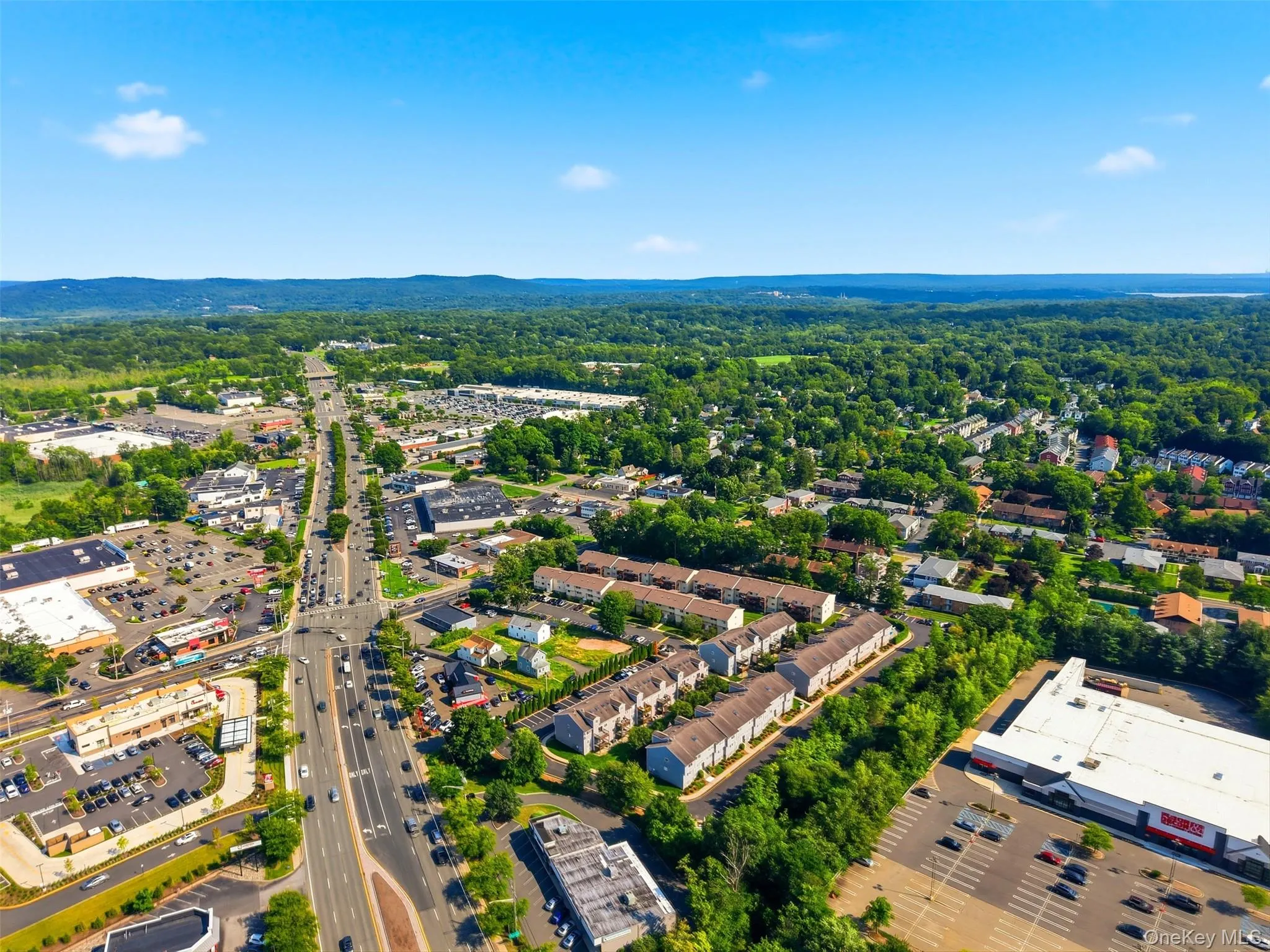 25 College Avenue, Clarkstown, NY, 2 Bedrooms Bedrooms, 5 Rooms Rooms,2 BathroomsBathrooms,Residential,For Rent,College,0,1040097 25 College Avenue, Clarkstown, NY, 2 Bedrooms Bedrooms, 5 Rooms Rooms,2 BathroomsBathrooms,Residential,For Rent,College,0,1040097