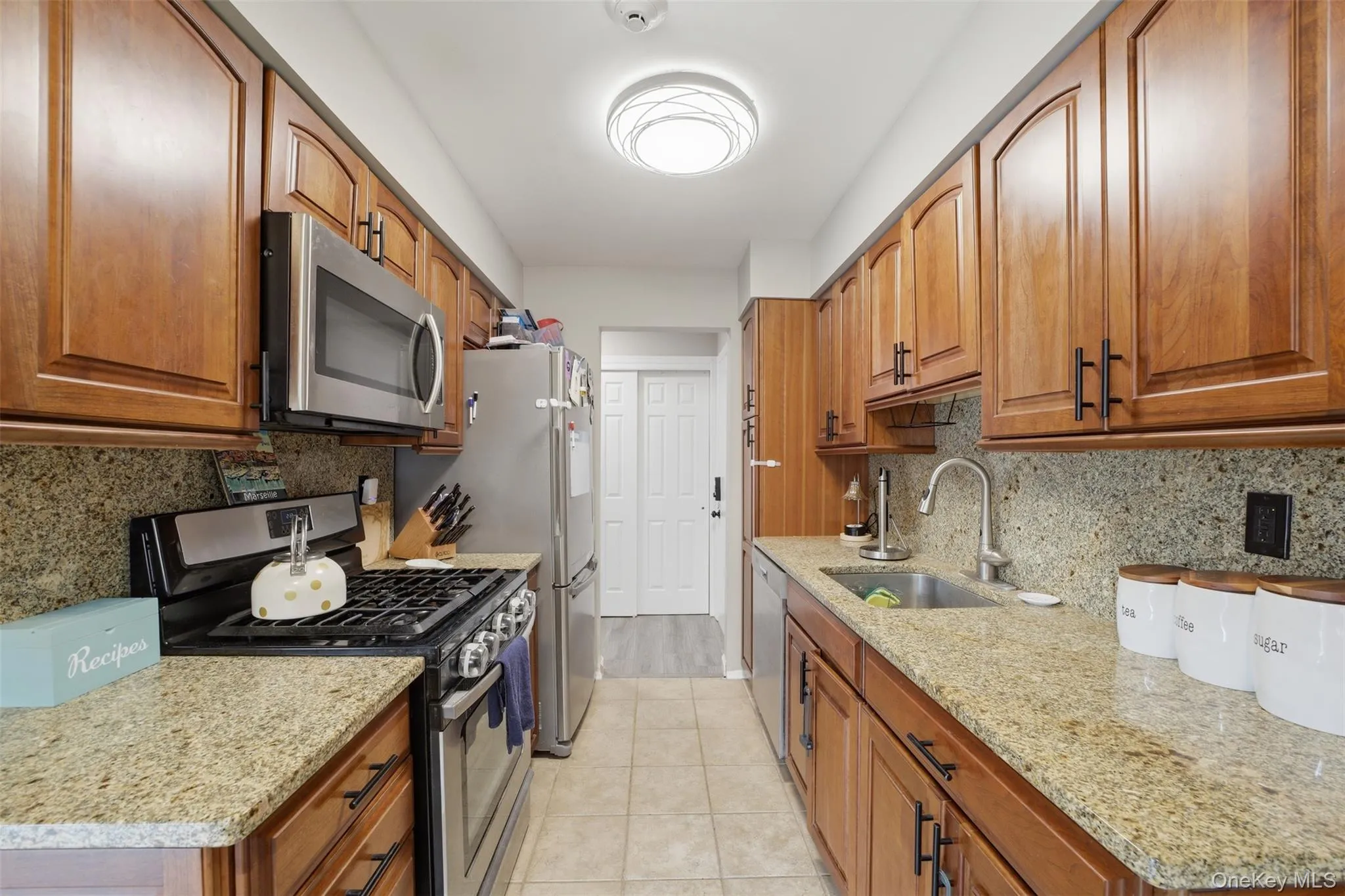 25 College Avenue, Clarkstown, NY, 2 Bedrooms Bedrooms, 5 Rooms Rooms,2 BathroomsBathrooms,Residential,For Rent,College,0,1040097 25 College Avenue, Clarkstown, NY, 2 Bedrooms Bedrooms, 5 Rooms Rooms,2 BathroomsBathrooms,Residential,For Rent,College,0,1040097