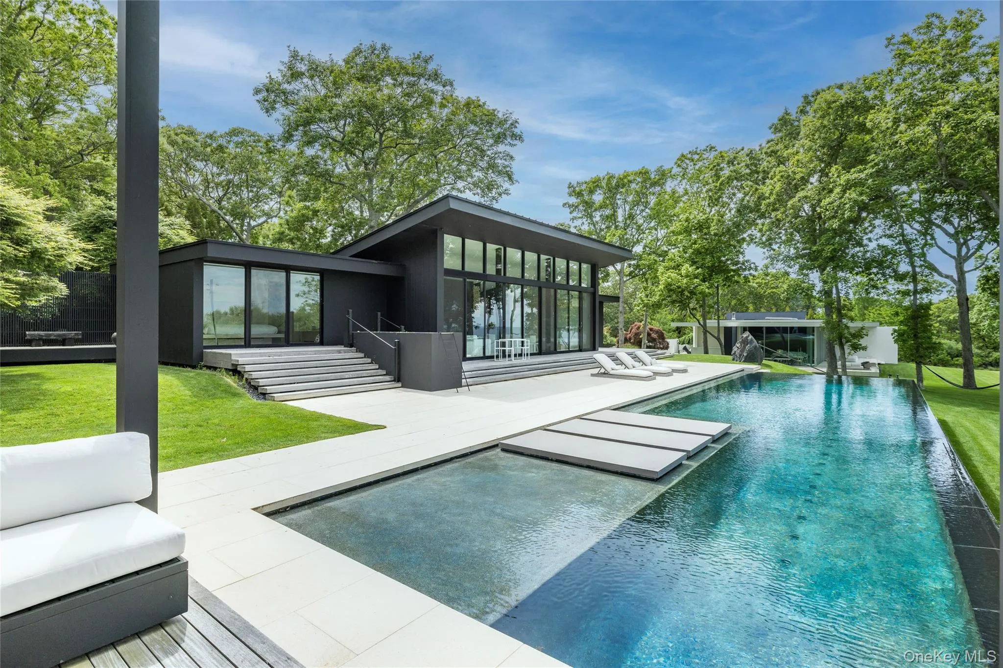 20 & 22 Hedges Banks Drive, East Hampton, NY, 4 Bedrooms Bedrooms, 16 Rooms Rooms,5 BathroomsBathrooms,Residential Lease,For Rent,Hedges Banks,0,1040099 20 & 22 Hedges Banks Drive, East Hampton, NY, 4 Bedrooms Bedrooms, 16 Rooms Rooms,5 BathroomsBathrooms,Residential Lease,For Rent,Hedges Banks,0,1040099