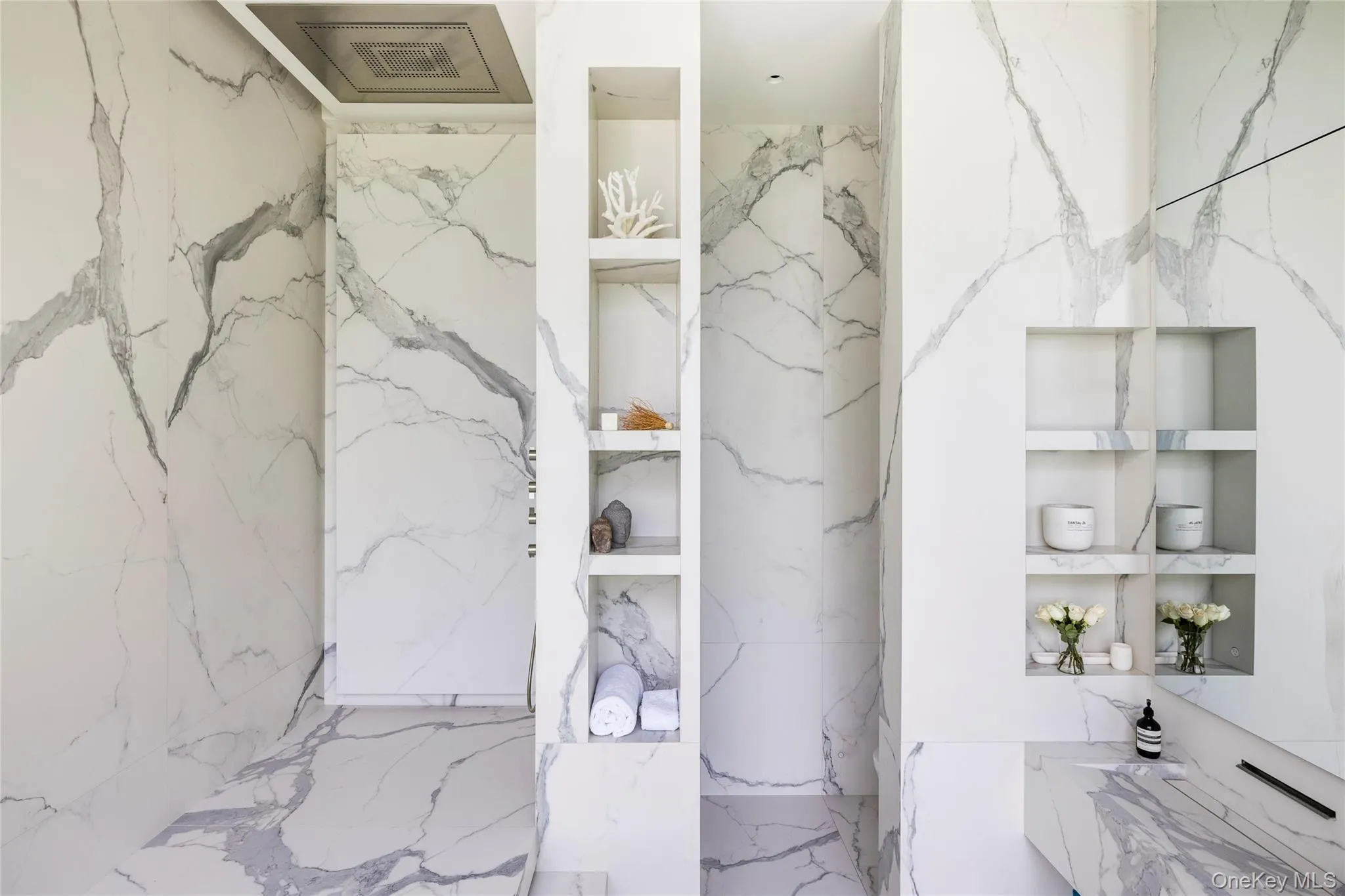 20 & 22 Hedges Banks Drive, East Hampton, NY, 4 Bedrooms Bedrooms, 16 Rooms Rooms,5 BathroomsBathrooms,Residential Lease,For Rent,Hedges Banks,0,1040099 20 & 22 Hedges Banks Drive, East Hampton, NY, 4 Bedrooms Bedrooms, 16 Rooms Rooms,5 BathroomsBathrooms,Residential Lease,For Rent,Hedges Banks,0,1040099