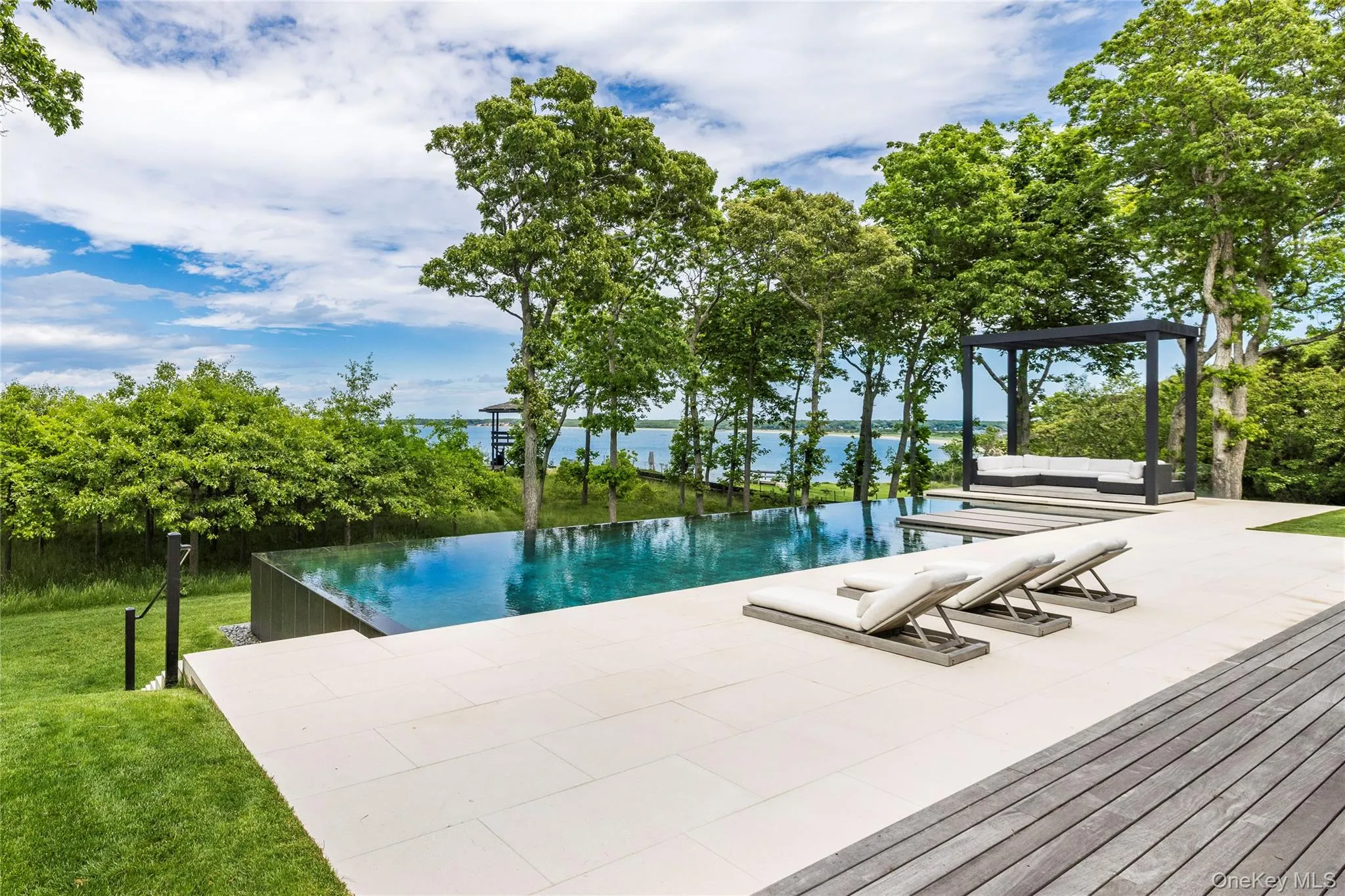 20 & 22 Hedges Banks Drive, East Hampton, NY, 4 Bedrooms Bedrooms, 16 Rooms Rooms,5 BathroomsBathrooms,Residential Lease,For Rent,Hedges Banks,0,1040099 20 & 22 Hedges Banks Drive, East Hampton, NY, 4 Bedrooms Bedrooms, 16 Rooms Rooms,5 BathroomsBathrooms,Residential Lease,For Rent,Hedges Banks,0,1040099