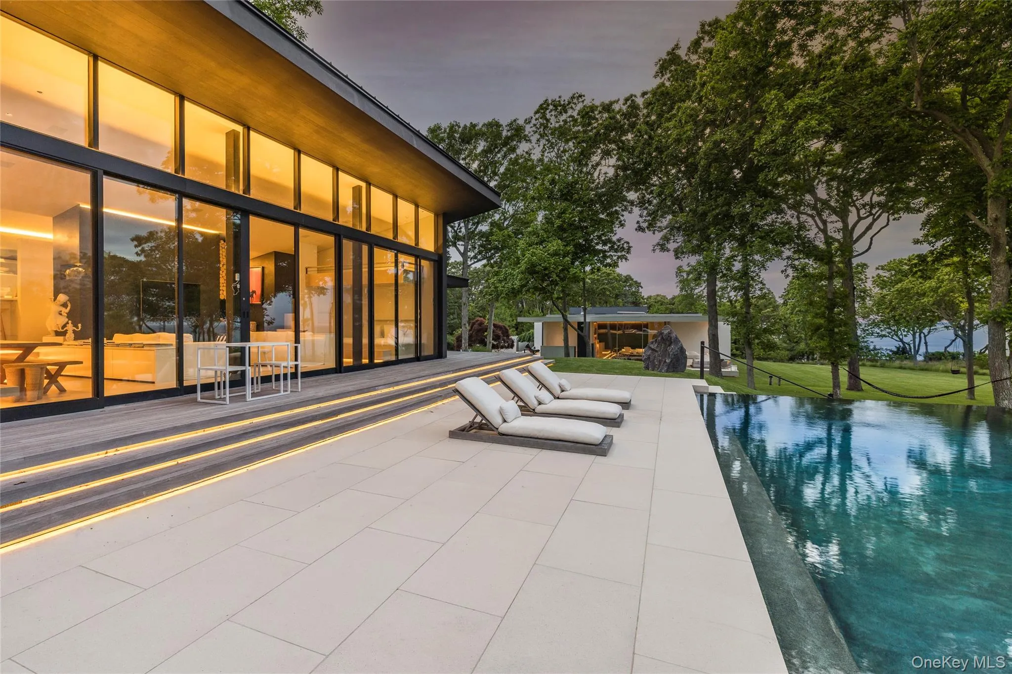 20 & 22 Hedges Banks Drive, East Hampton, NY, 4 Bedrooms Bedrooms, 16 Rooms Rooms,5 BathroomsBathrooms,Residential Lease,For Rent,Hedges Banks,0,1040099 20 & 22 Hedges Banks Drive, East Hampton, NY, 4 Bedrooms Bedrooms, 16 Rooms Rooms,5 BathroomsBathrooms,Residential Lease,For Rent,Hedges Banks,0,1040099