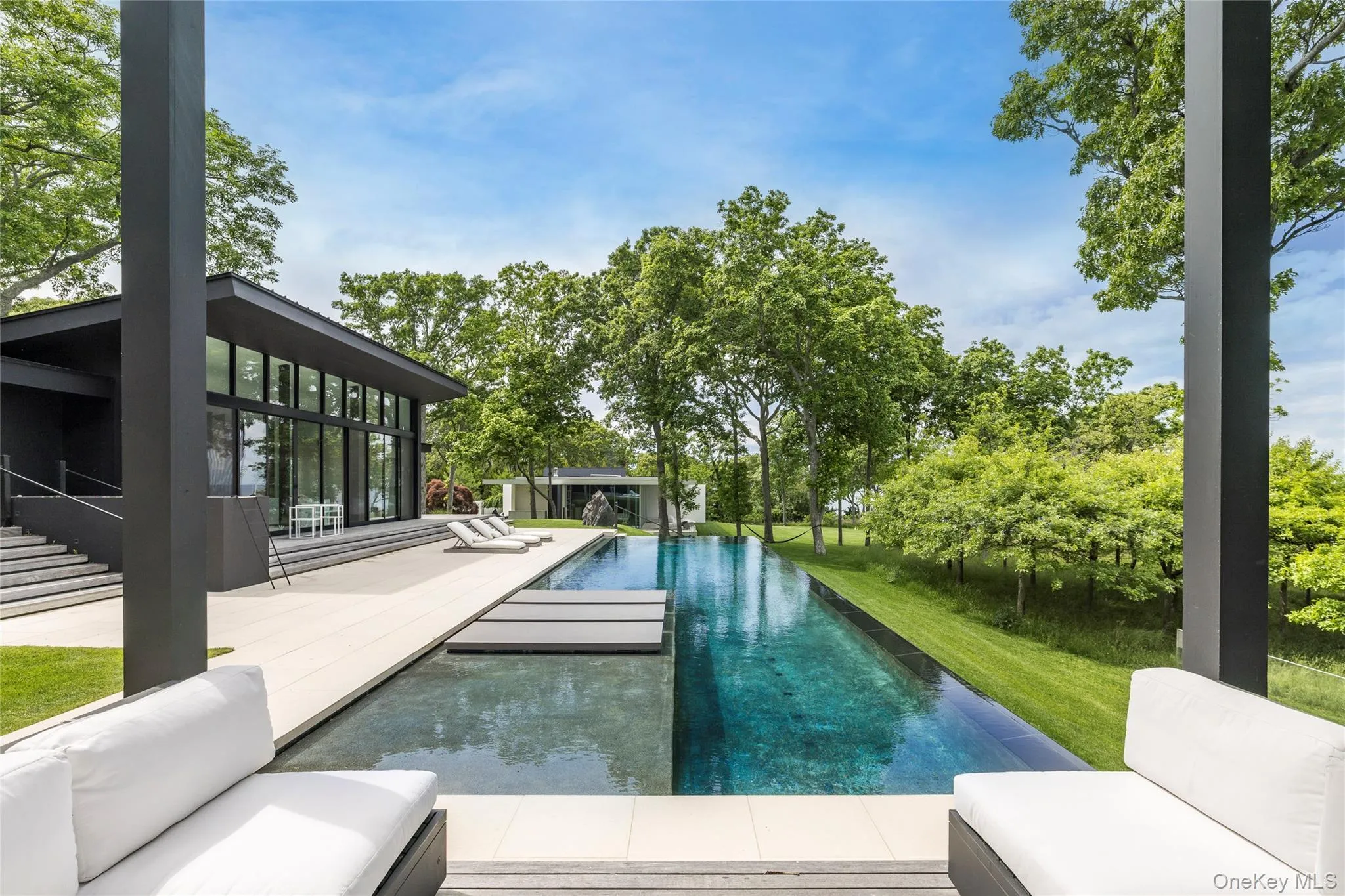 20 & 22 Hedges Banks Drive, East Hampton, NY, 4 Bedrooms Bedrooms, 16 Rooms Rooms,5 BathroomsBathrooms,Residential Lease,For Rent,Hedges Banks,0,1040099 20 & 22 Hedges Banks Drive, East Hampton, NY, 4 Bedrooms Bedrooms, 16 Rooms Rooms,5 BathroomsBathrooms,Residential Lease,For Rent,Hedges Banks,0,1040099