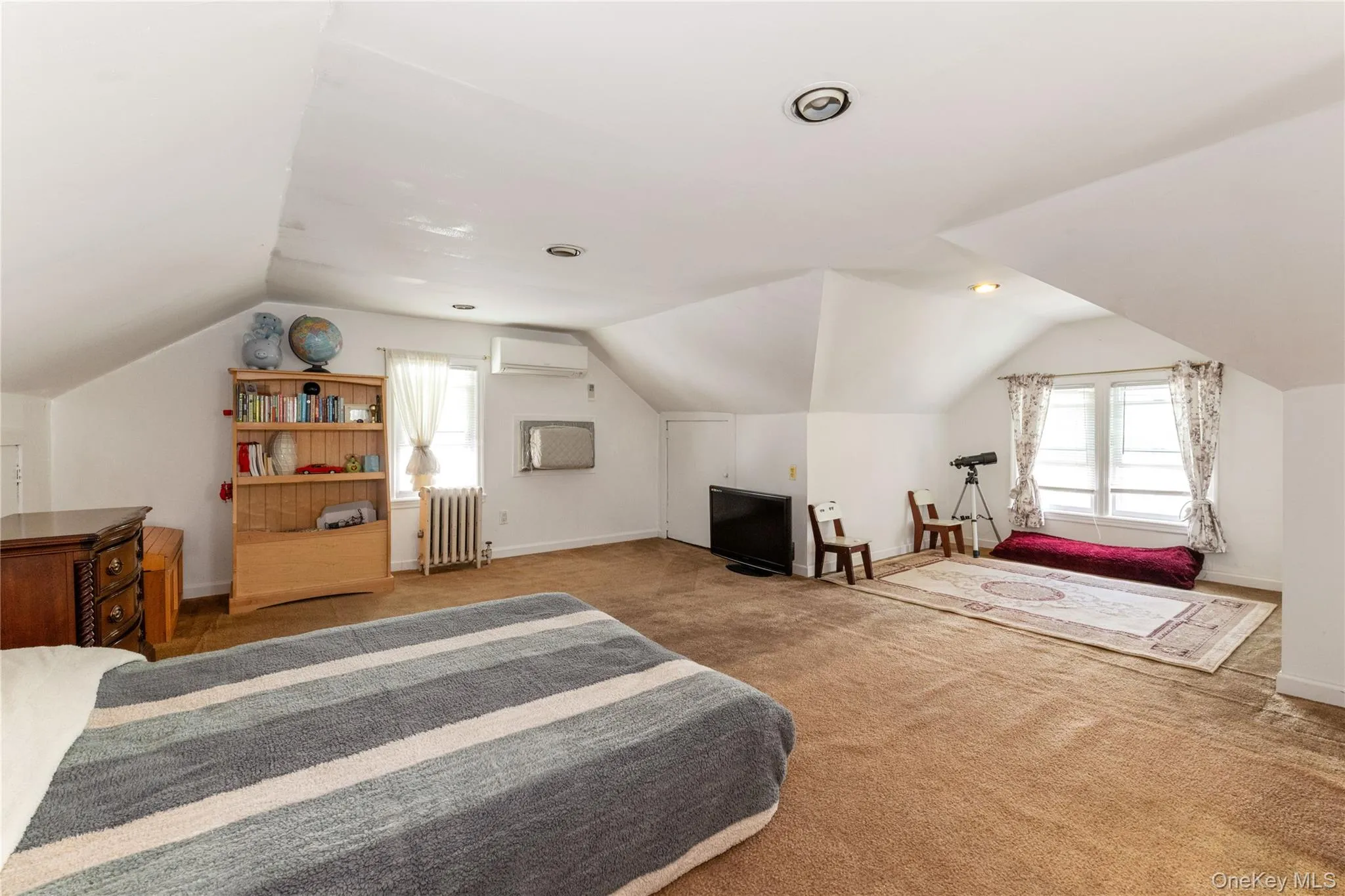 89-72 216th Street, New York, NY, 4 Bedrooms Bedrooms, 7 Rooms Rooms,2 BathroomsBathrooms,Residential,For Rent,216th,0,1040103 89-72 216th Street, New York, NY, 4 Bedrooms Bedrooms, 7 Rooms Rooms,2 BathroomsBathrooms,Residential,For Rent,216th,0,1040103