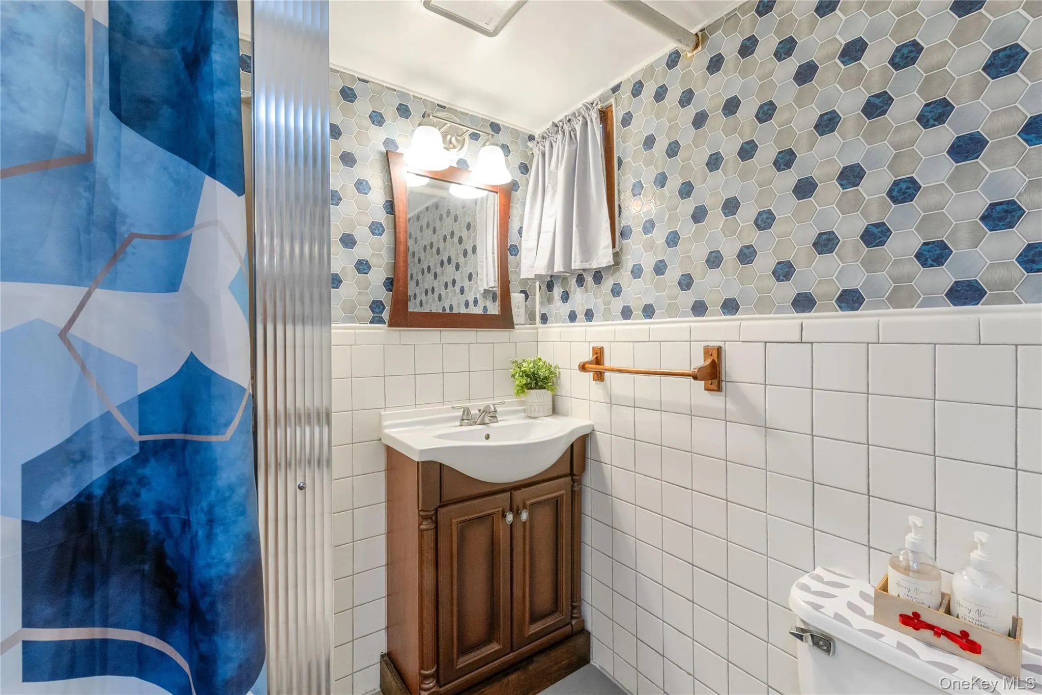 89-72 216th Street, New York, NY, 4 Bedrooms Bedrooms, 7 Rooms Rooms,2 BathroomsBathrooms,Residential,For Rent,216th,0,1040103 89-72 216th Street, New York, NY, 4 Bedrooms Bedrooms, 7 Rooms Rooms,2 BathroomsBathrooms,Residential,For Rent,216th,0,1040103