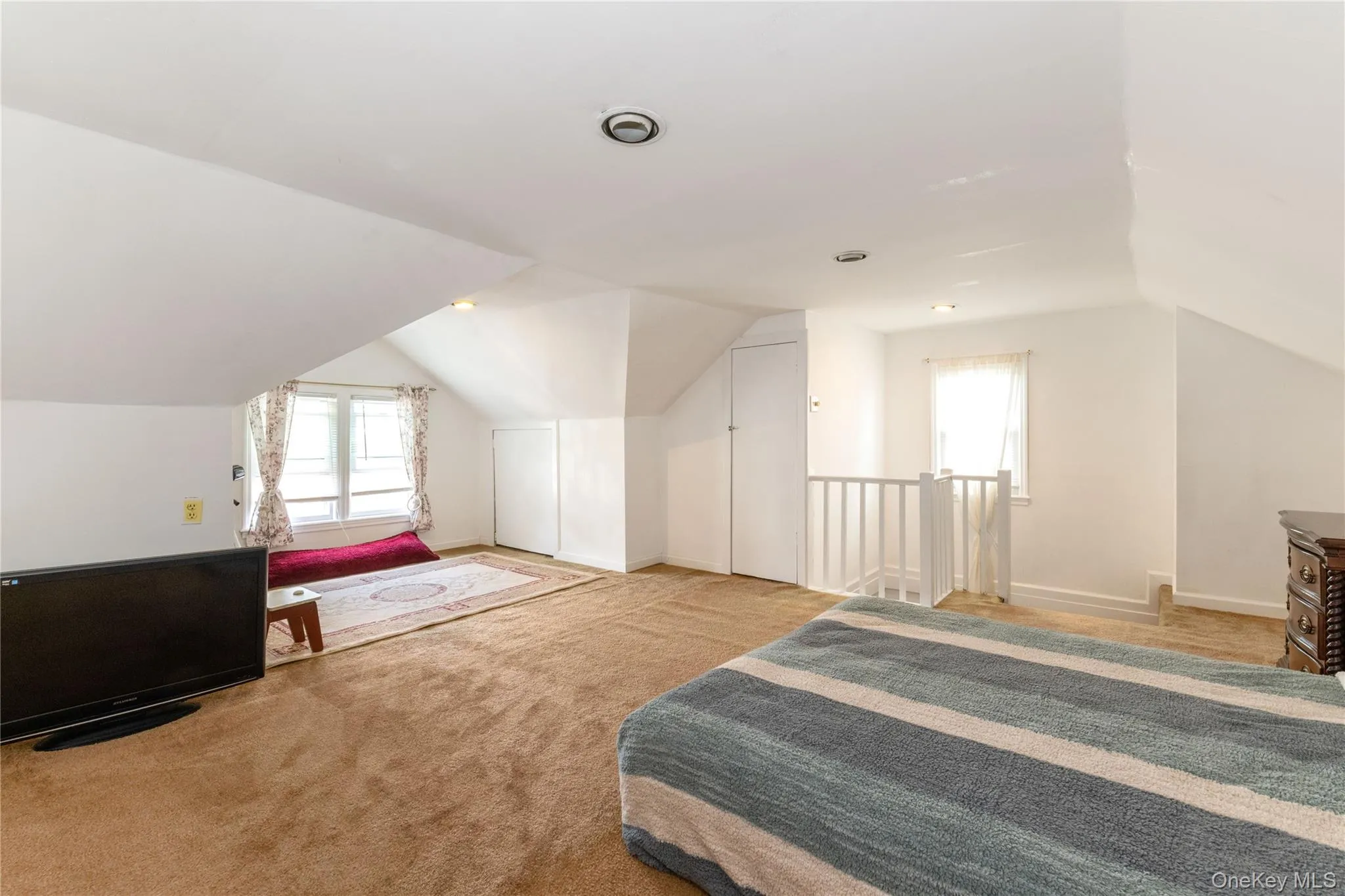 89-72 216th Street, New York, NY, 4 Bedrooms Bedrooms, 7 Rooms Rooms,2 BathroomsBathrooms,Residential,For Rent,216th,0,1040103 89-72 216th Street, New York, NY, 4 Bedrooms Bedrooms, 7 Rooms Rooms,2 BathroomsBathrooms,Residential,For Rent,216th,0,1040103