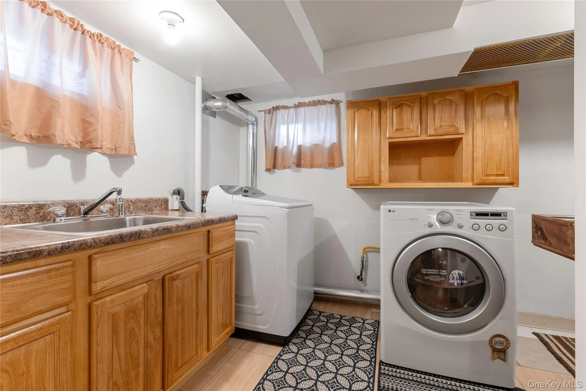 89-72 216th Street, New York, NY, 4 Bedrooms Bedrooms, 7 Rooms Rooms,2 BathroomsBathrooms,Residential,For Rent,216th,0,1040103 89-72 216th Street, New York, NY, 4 Bedrooms Bedrooms, 7 Rooms Rooms,2 BathroomsBathrooms,Residential,For Rent,216th,0,1040103