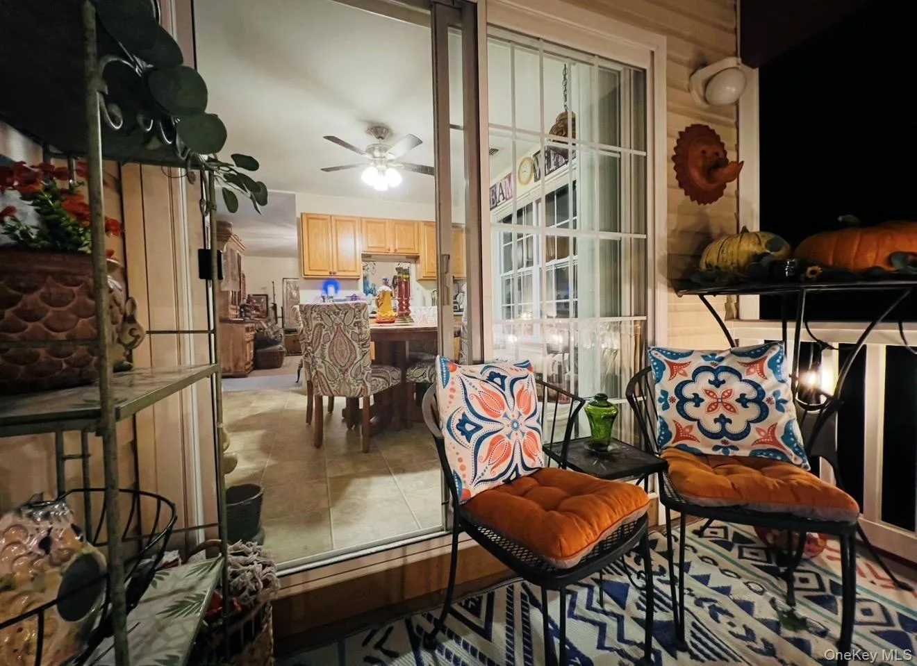 13 Garden Way, Islip, NY, 2 Bedrooms Bedrooms, 4 Rooms Rooms,1 BathroomBathrooms,Residential Lease,For Rent,Garden,0,1040104 13 Garden Way, Islip, NY, 2 Bedrooms Bedrooms, 4 Rooms Rooms,1 BathroomBathrooms,Residential Lease,For Rent,Garden,0,1040104