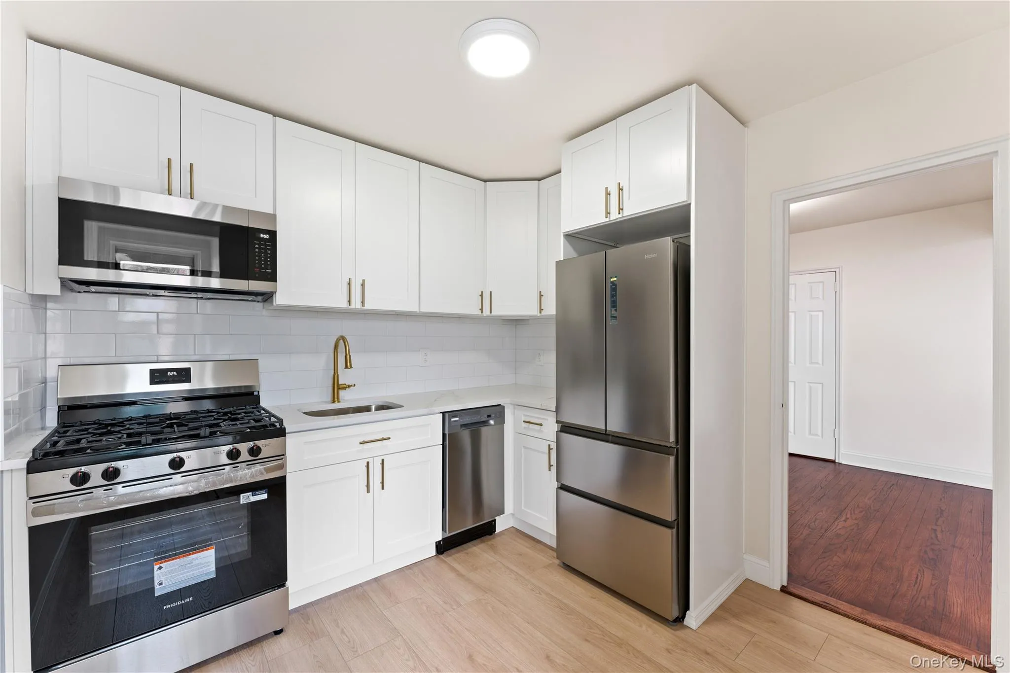 Fully Renovated Kitchen Fully Renovated Kitchen