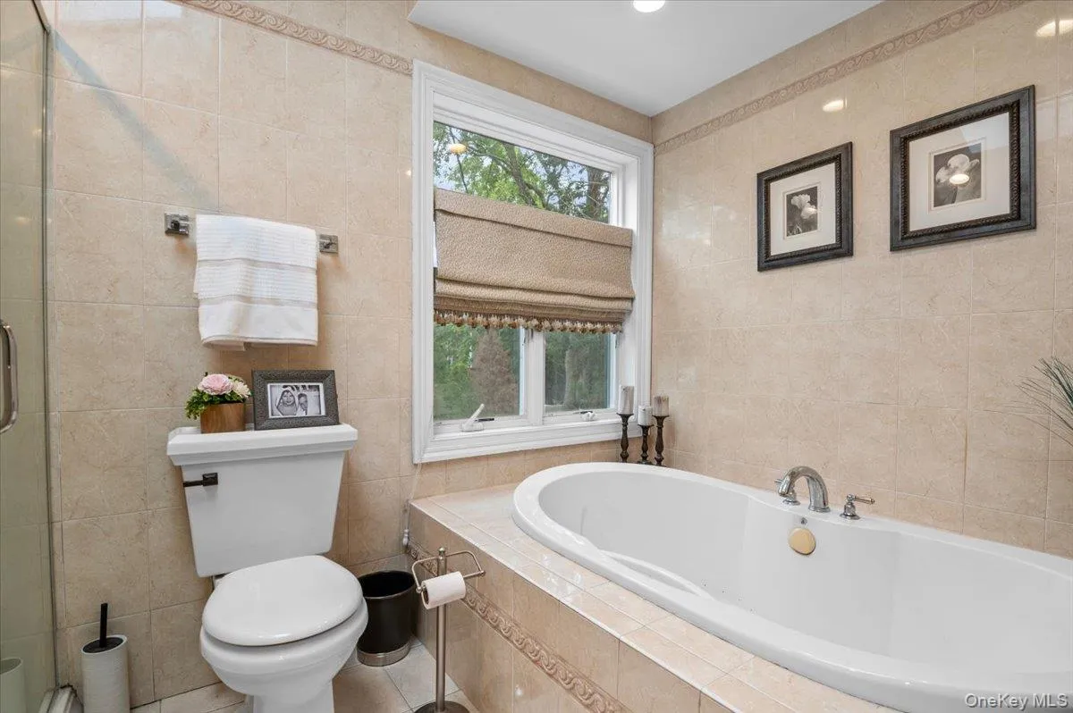 15 Eleanor Road, Oyster Bay, NY, 3 Bedrooms Bedrooms, 7 Rooms Rooms,1 BathroomBathrooms,Residential,For Rent,Eleanor,0,1040110 15 Eleanor Road, Oyster Bay, NY, 3 Bedrooms Bedrooms, 7 Rooms Rooms,1 BathroomBathrooms,Residential,For Rent,Eleanor,0,1040110