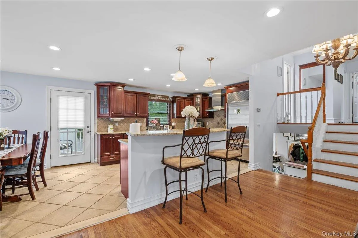 15 Eleanor Road, Oyster Bay, NY, 3 Bedrooms Bedrooms, 7 Rooms Rooms,1 BathroomBathrooms,Residential,For Rent,Eleanor,0,1040110 15 Eleanor Road, Oyster Bay, NY, 3 Bedrooms Bedrooms, 7 Rooms Rooms,1 BathroomBathrooms,Residential,For Rent,Eleanor,0,1040110