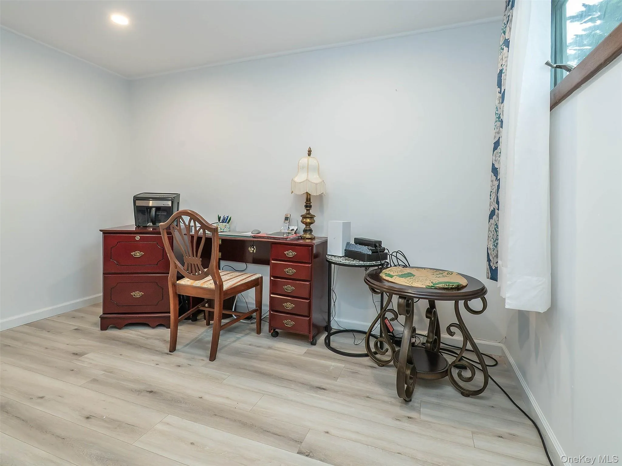 7 Appletree Lane, Glen Cove, NY, 3 Bedrooms Bedrooms, 6 Rooms Rooms,1 BathroomBathrooms,Residential Lease,For Rent,Appletree,0,1040113 7 Appletree Lane, Glen Cove, NY, 3 Bedrooms Bedrooms, 6 Rooms Rooms,1 BathroomBathrooms,Residential Lease,For Rent,Appletree,0,1040113