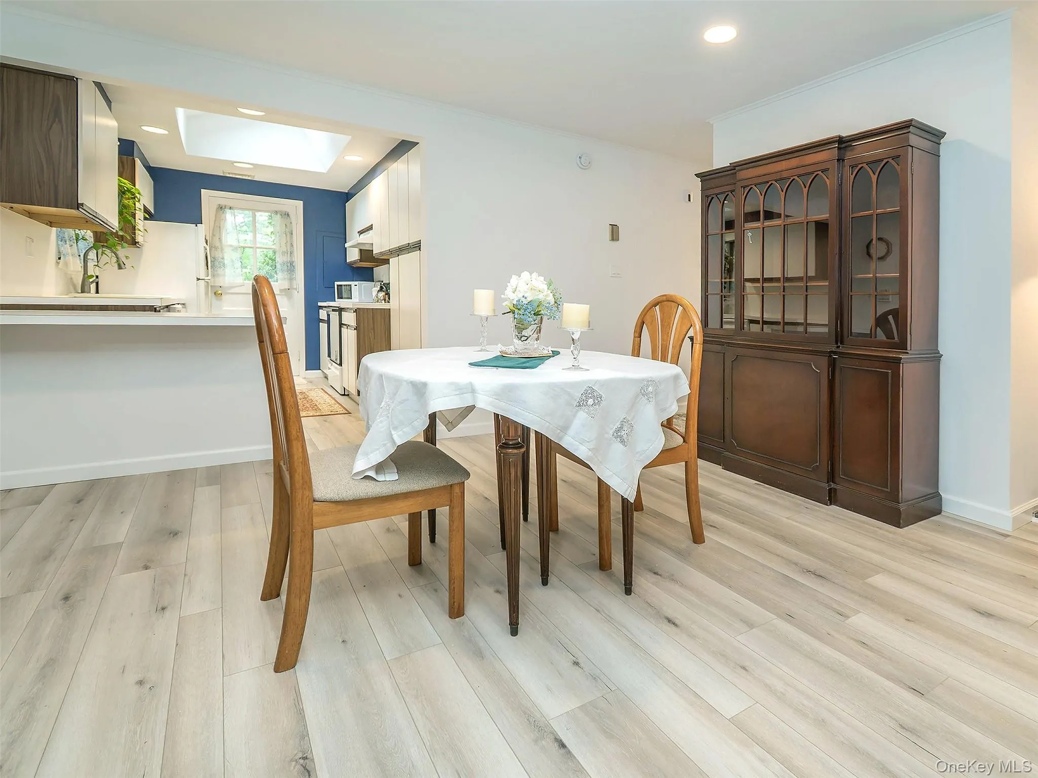 7 Appletree Lane, Glen Cove, NY, 3 Bedrooms Bedrooms, 6 Rooms Rooms,1 BathroomBathrooms,Residential Lease,For Rent,Appletree,0,1040113 7 Appletree Lane, Glen Cove, NY, 3 Bedrooms Bedrooms, 6 Rooms Rooms,1 BathroomBathrooms,Residential Lease,For Rent,Appletree,0,1040113