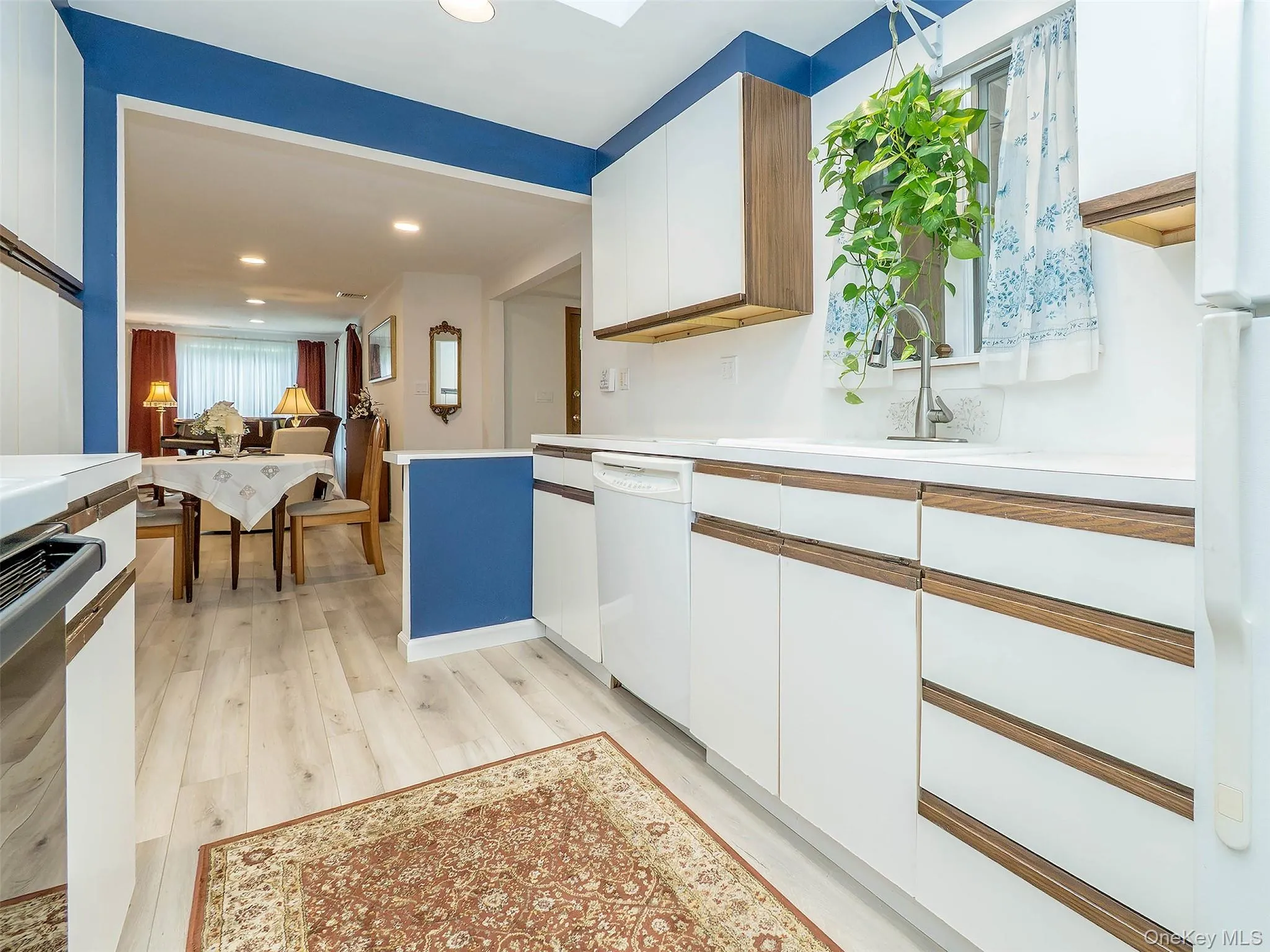 7 Appletree Lane, Glen Cove, NY, 3 Bedrooms Bedrooms, 6 Rooms Rooms,1 BathroomBathrooms,Residential Lease,For Rent,Appletree,0,1040113 7 Appletree Lane, Glen Cove, NY, 3 Bedrooms Bedrooms, 6 Rooms Rooms,1 BathroomBathrooms,Residential Lease,For Rent,Appletree,0,1040113